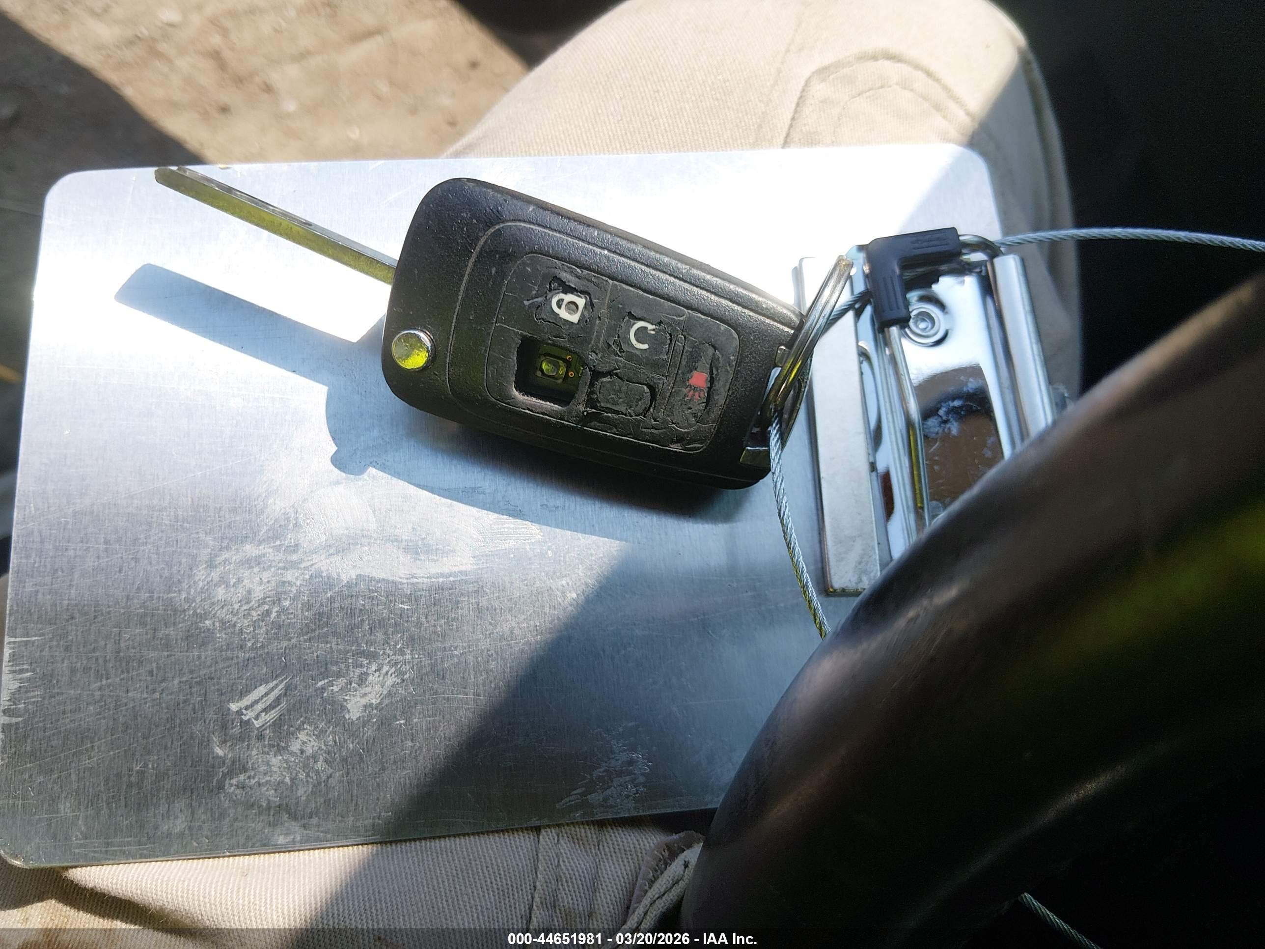 GMC TERRAIN image 11
