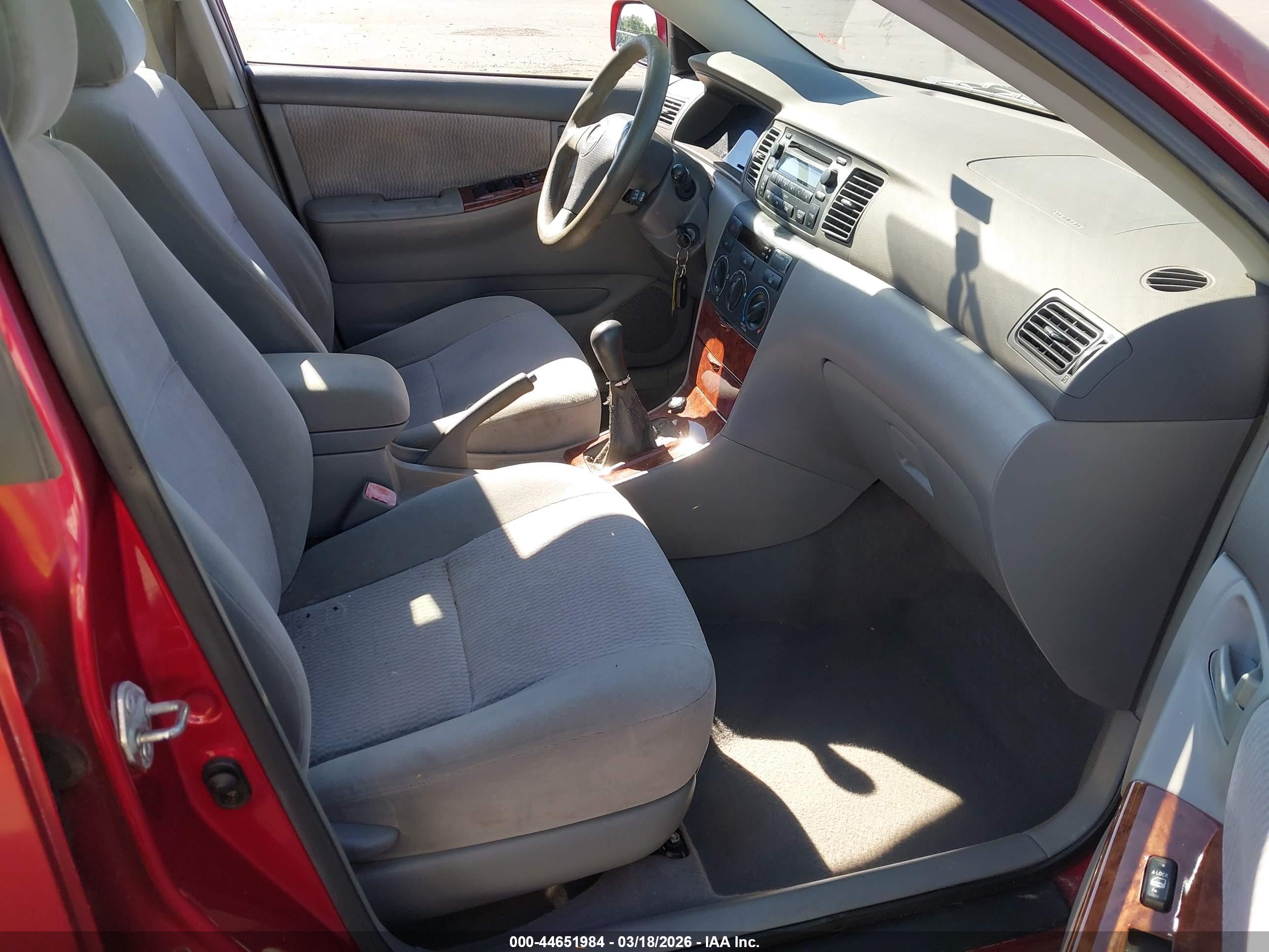 TOYOTA COROLLA image 5