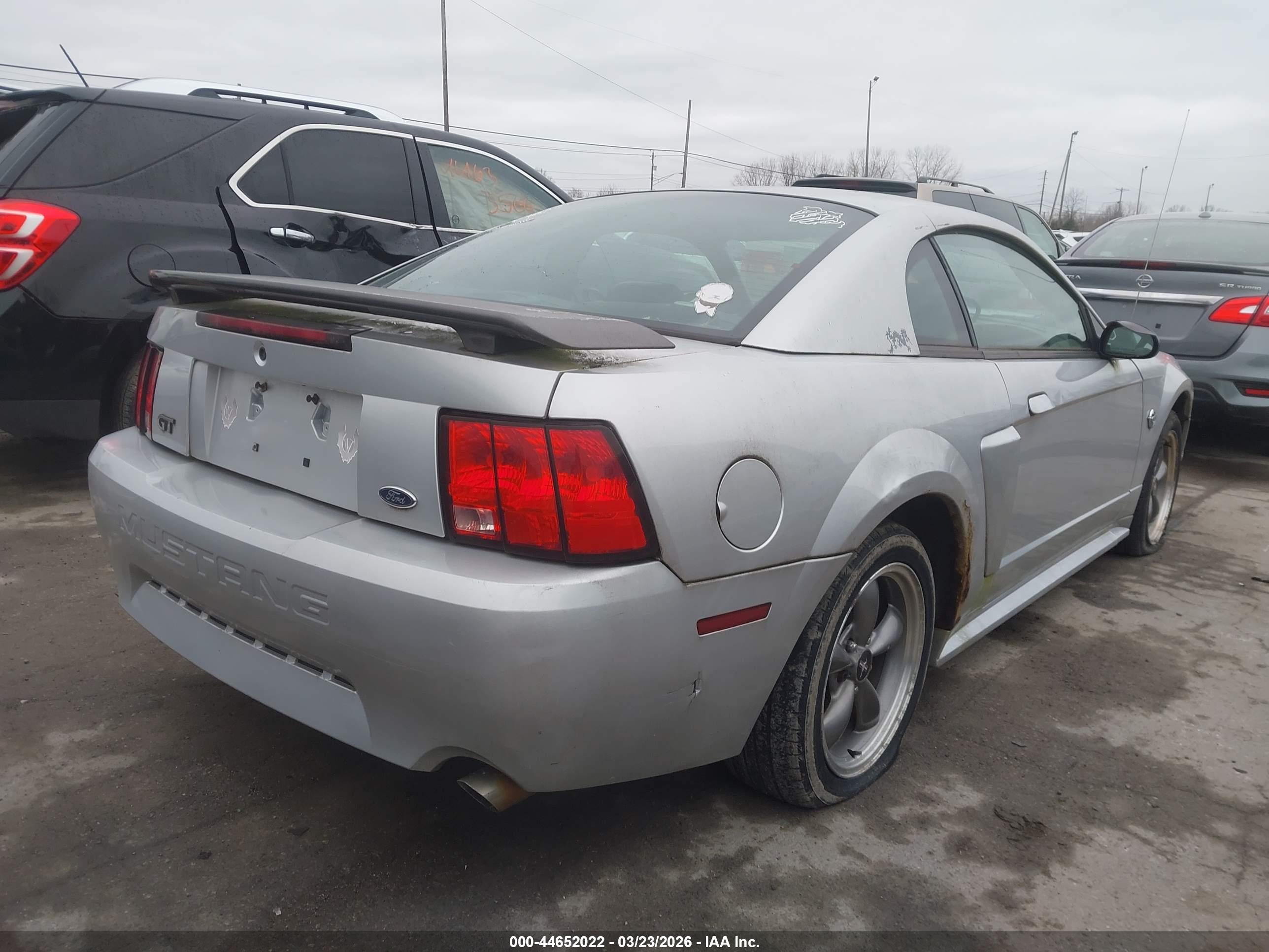 FORD MUSTANG image 4