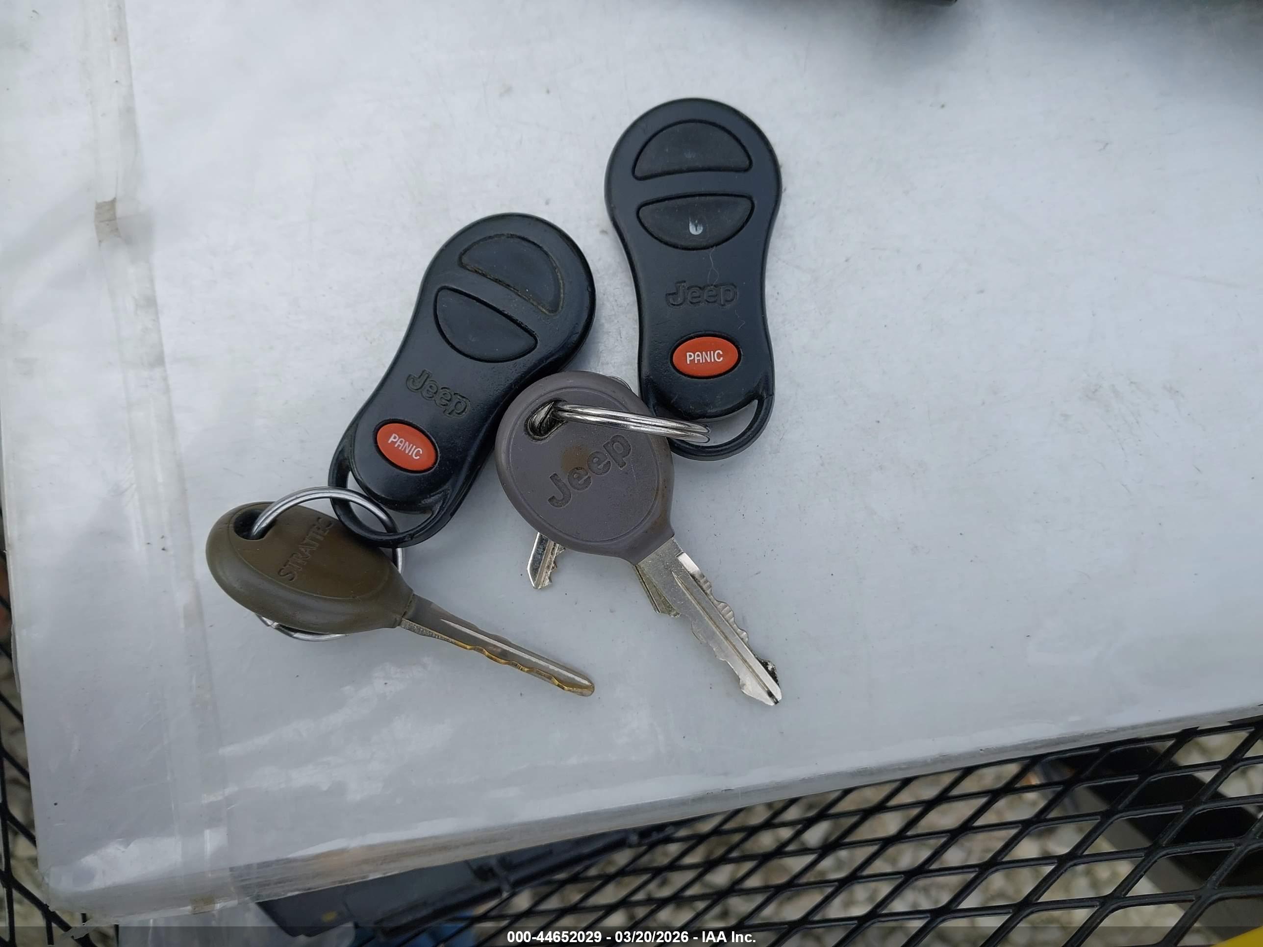 JEEP GRAND image 11