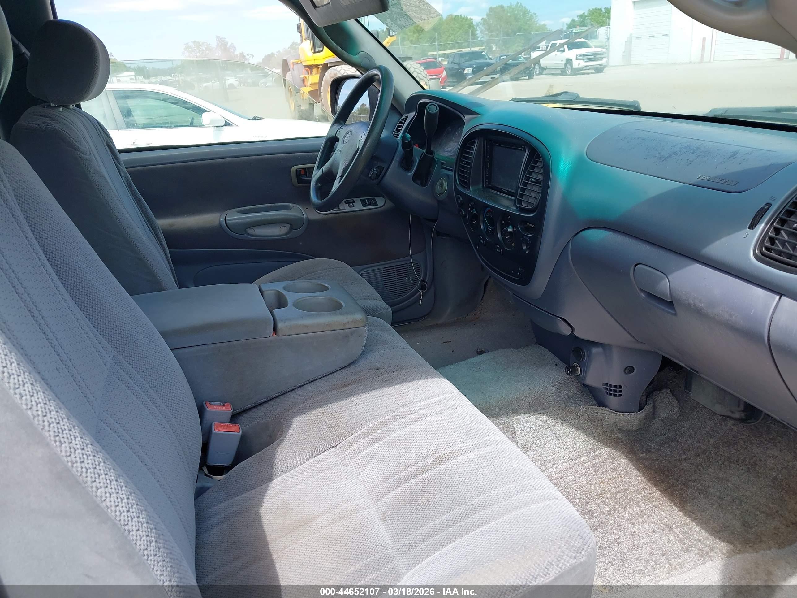 TOYOTA TUNDRA image 5