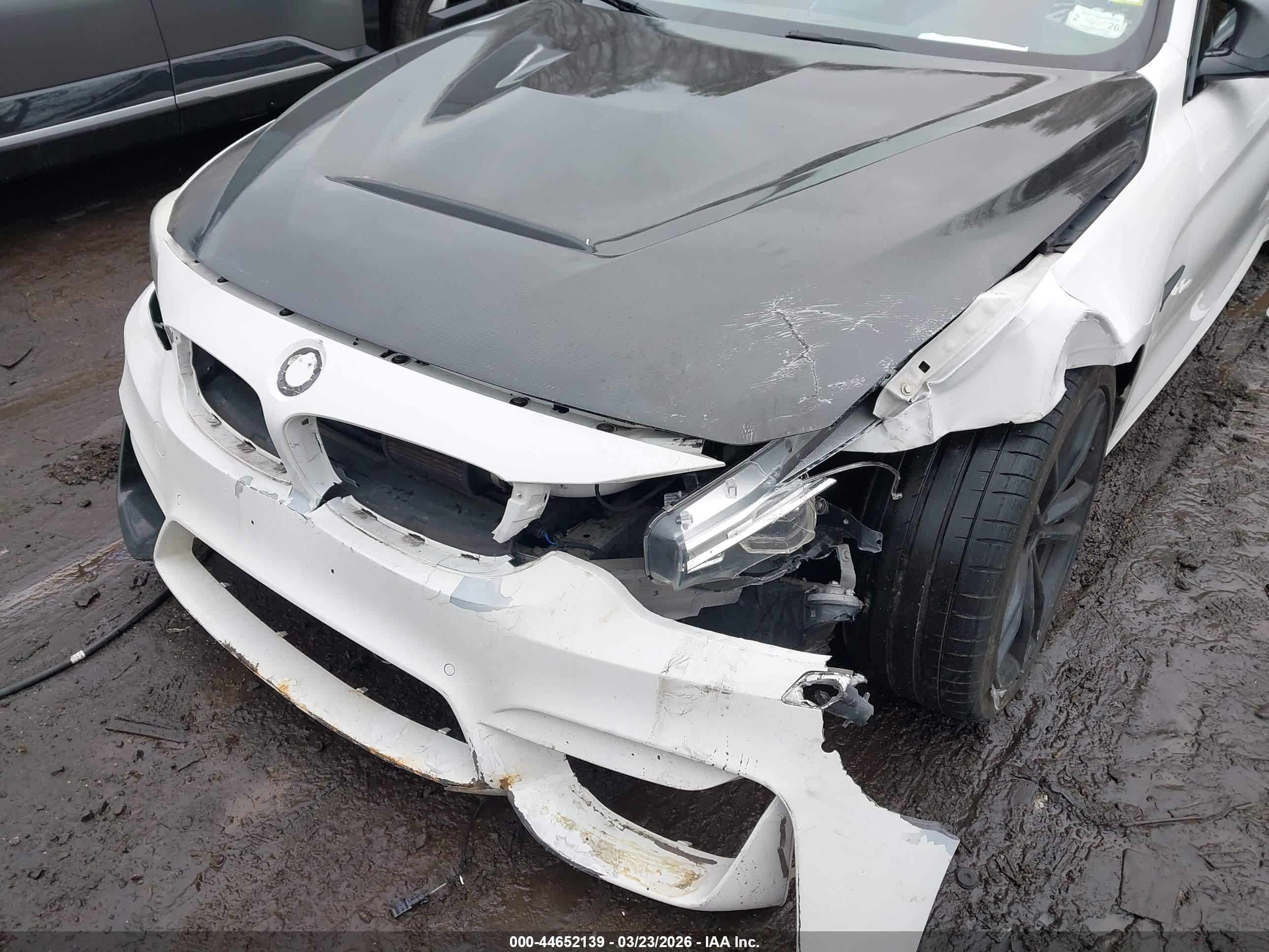 BMW M4 image 6