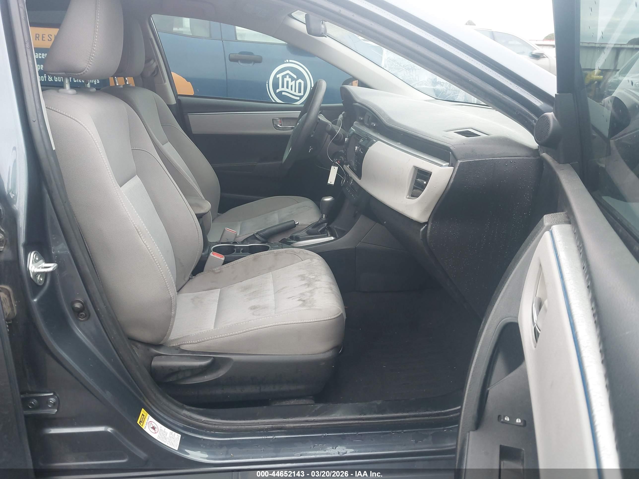 TOYOTA COROLLA image 5