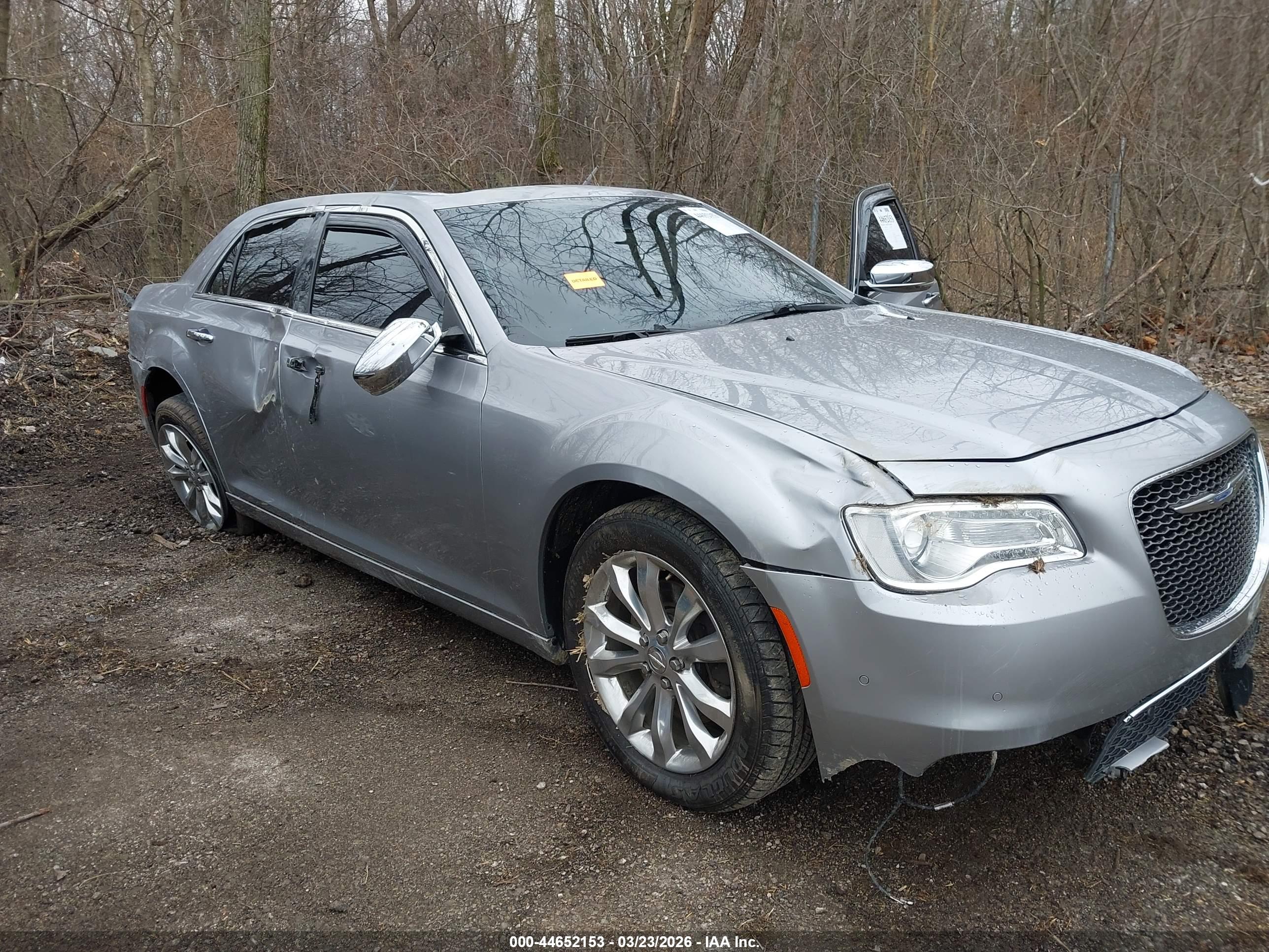 CHRYSLER 300C image 6