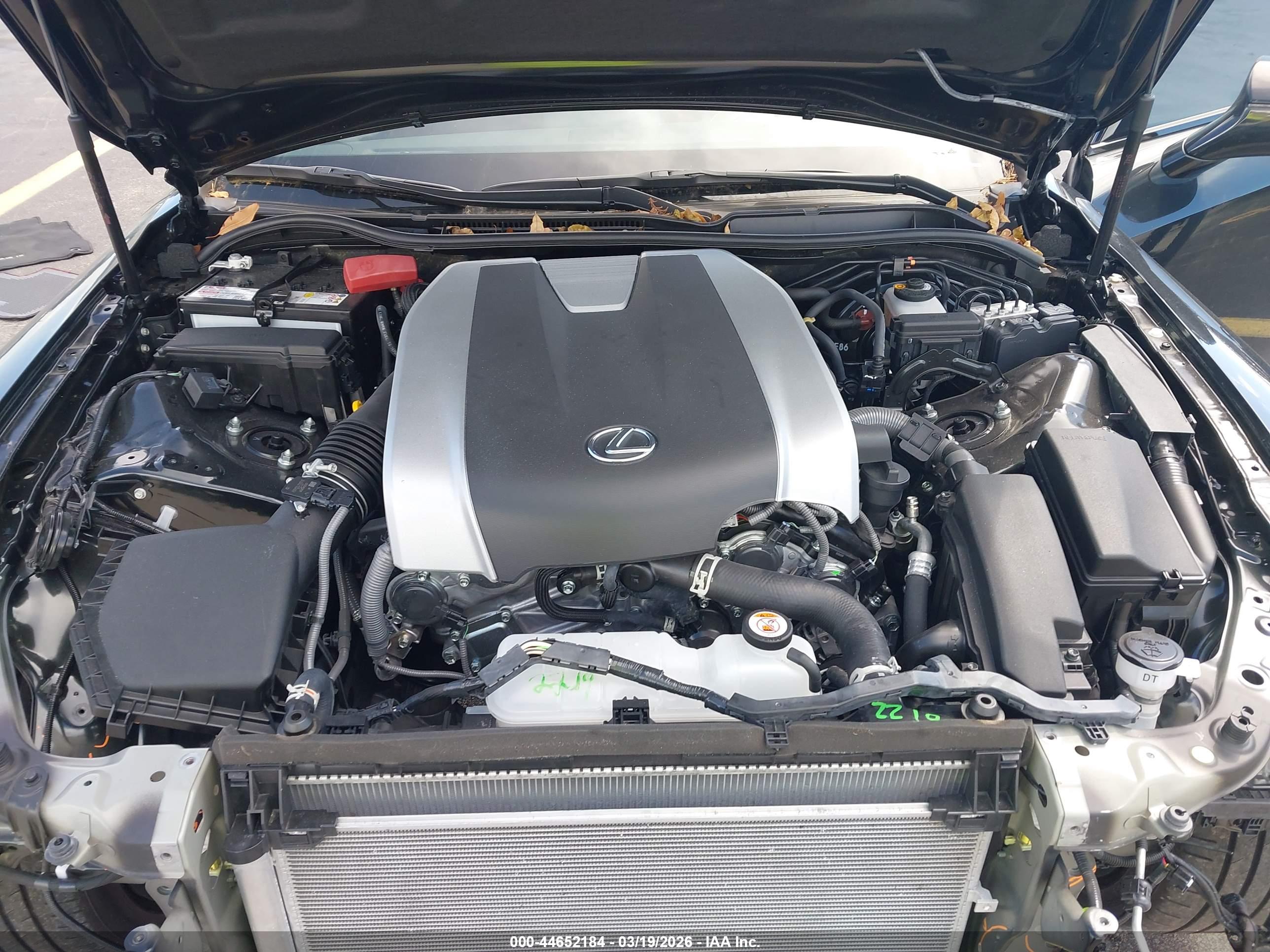 LEXUS IS image 10
