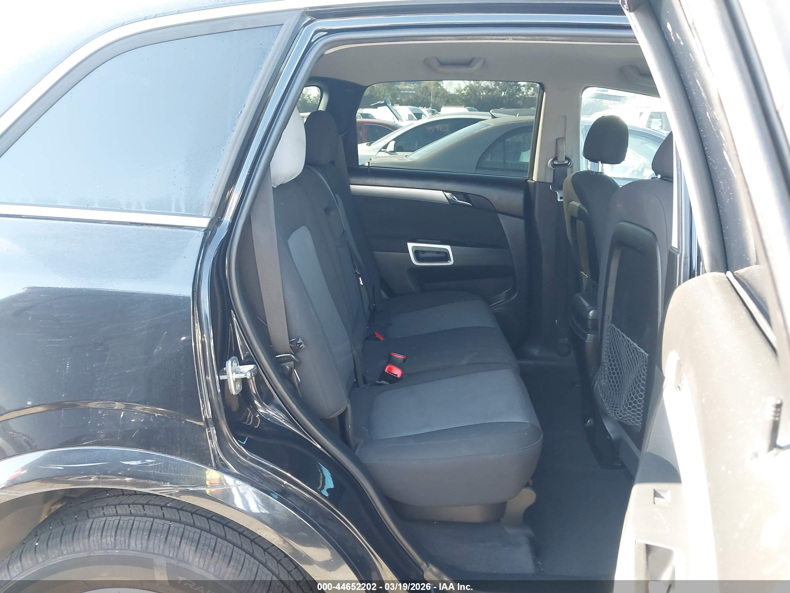 CHEVROLET CAPTIVA image 8