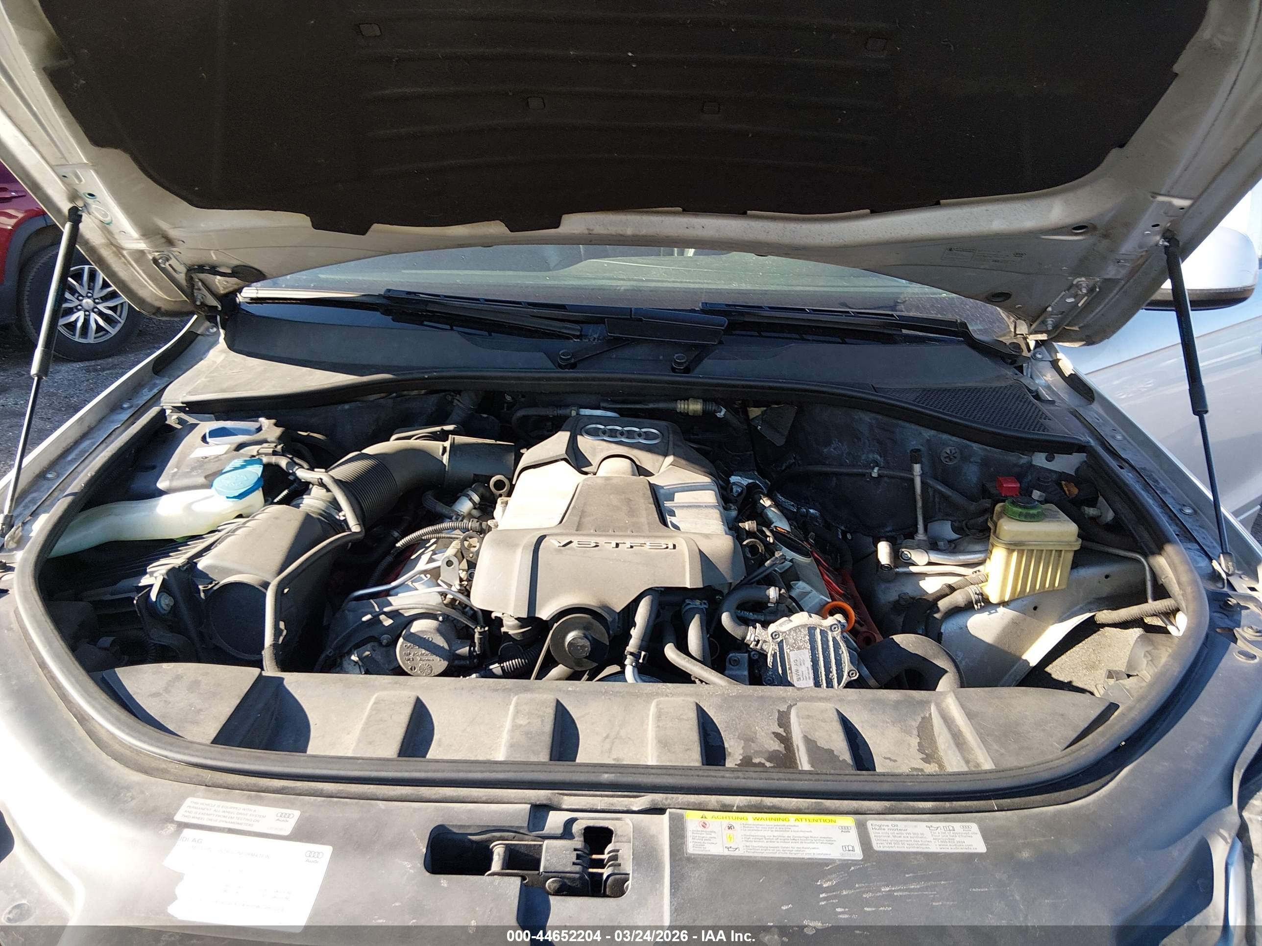 AUDI Q7 image 10