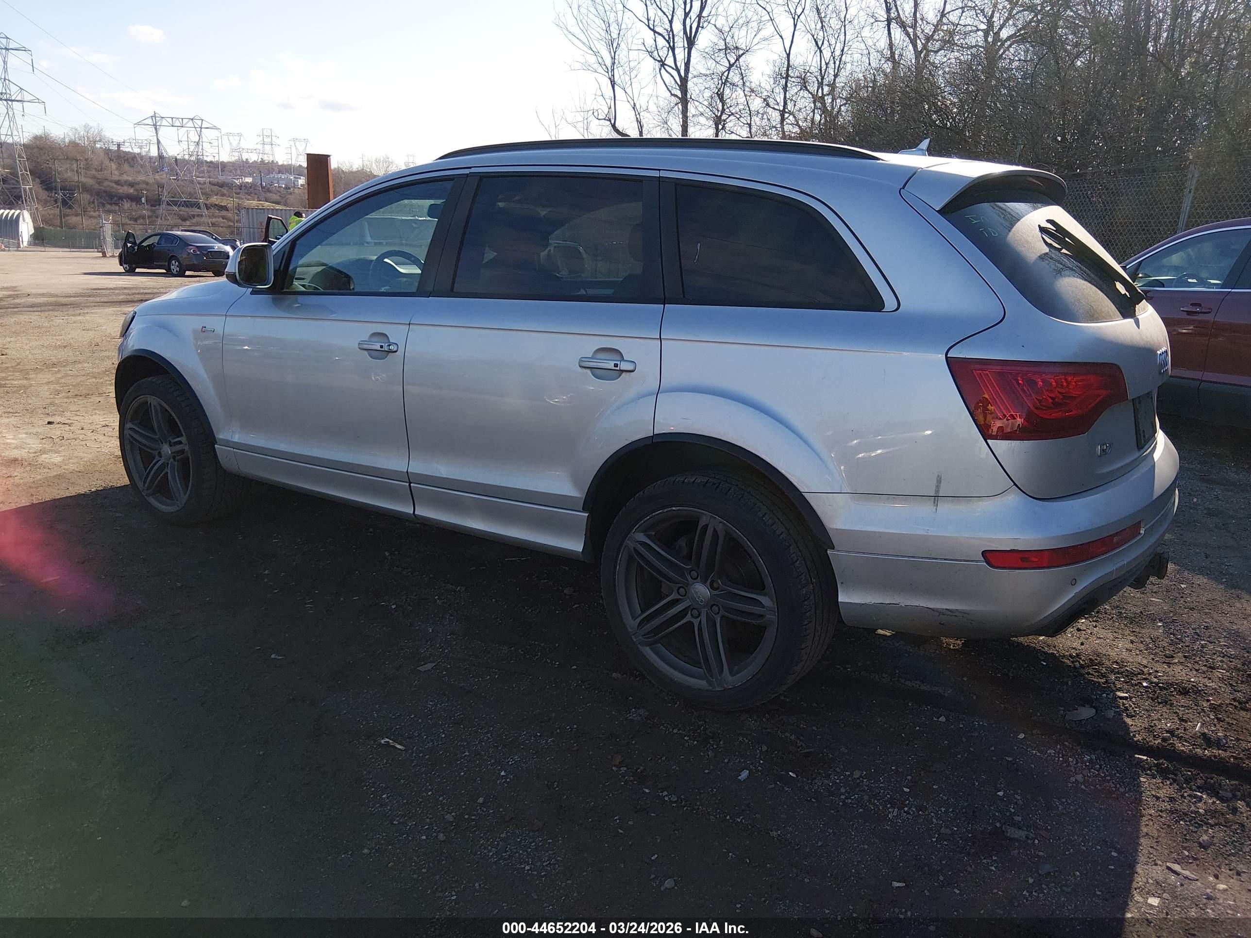 AUDI Q7 image 3