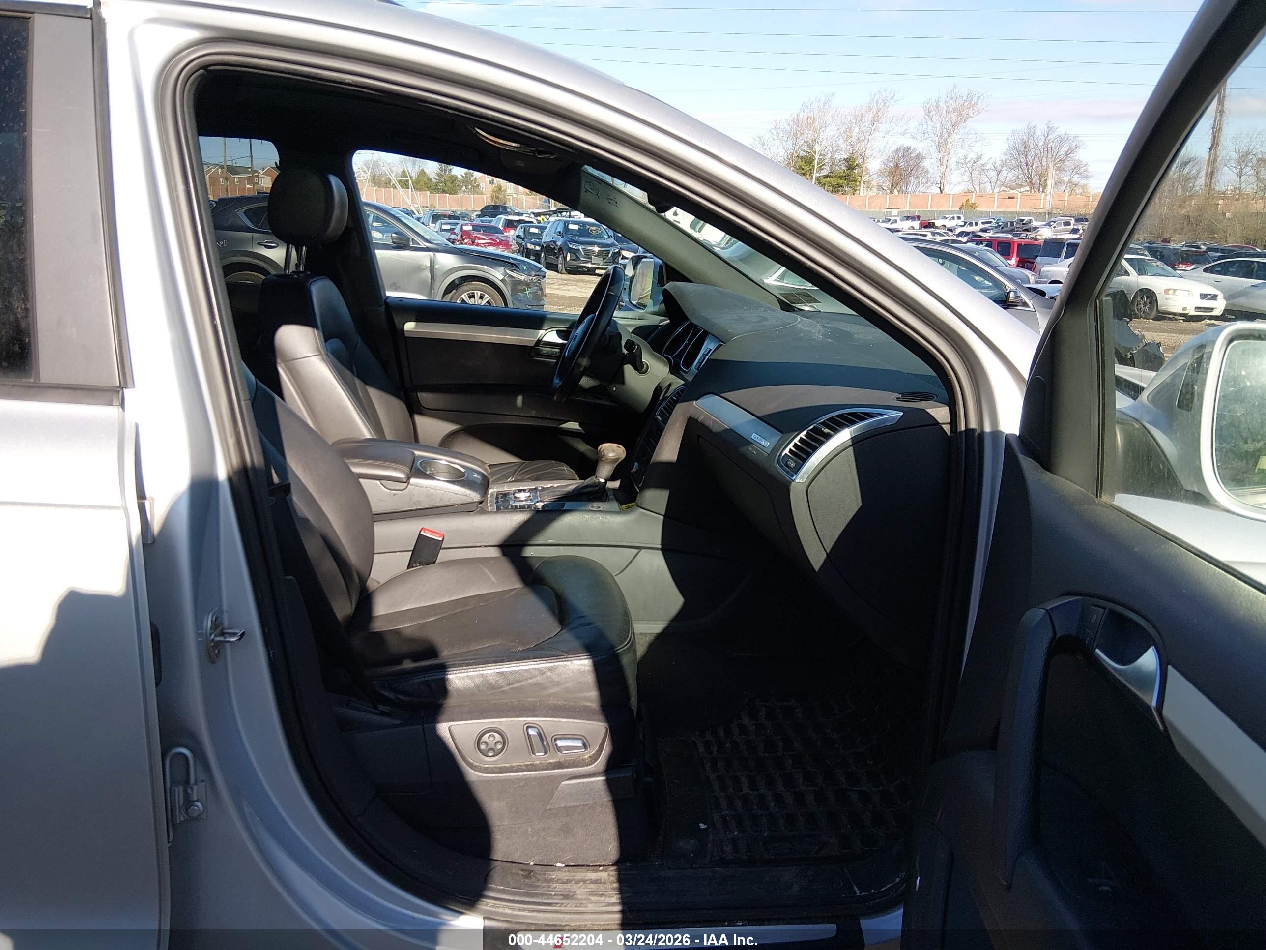AUDI Q7 image 5