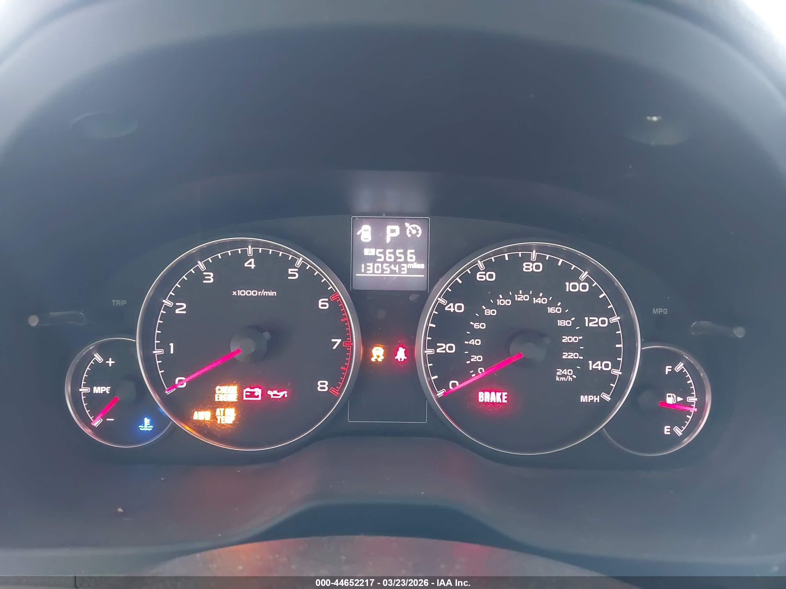 SUBARU OUTBACK image 7
