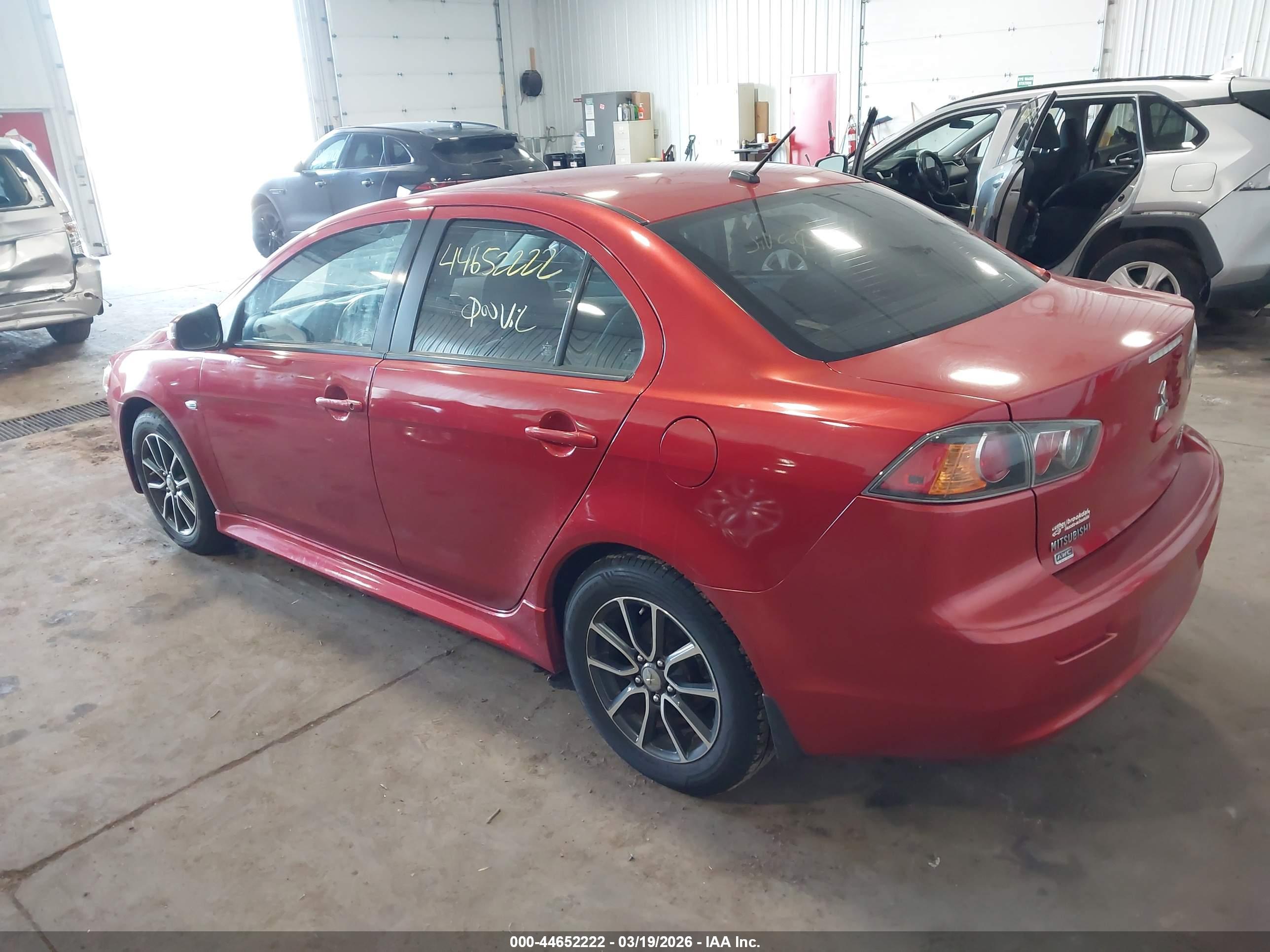 MITSUBISHI LANCER image 3