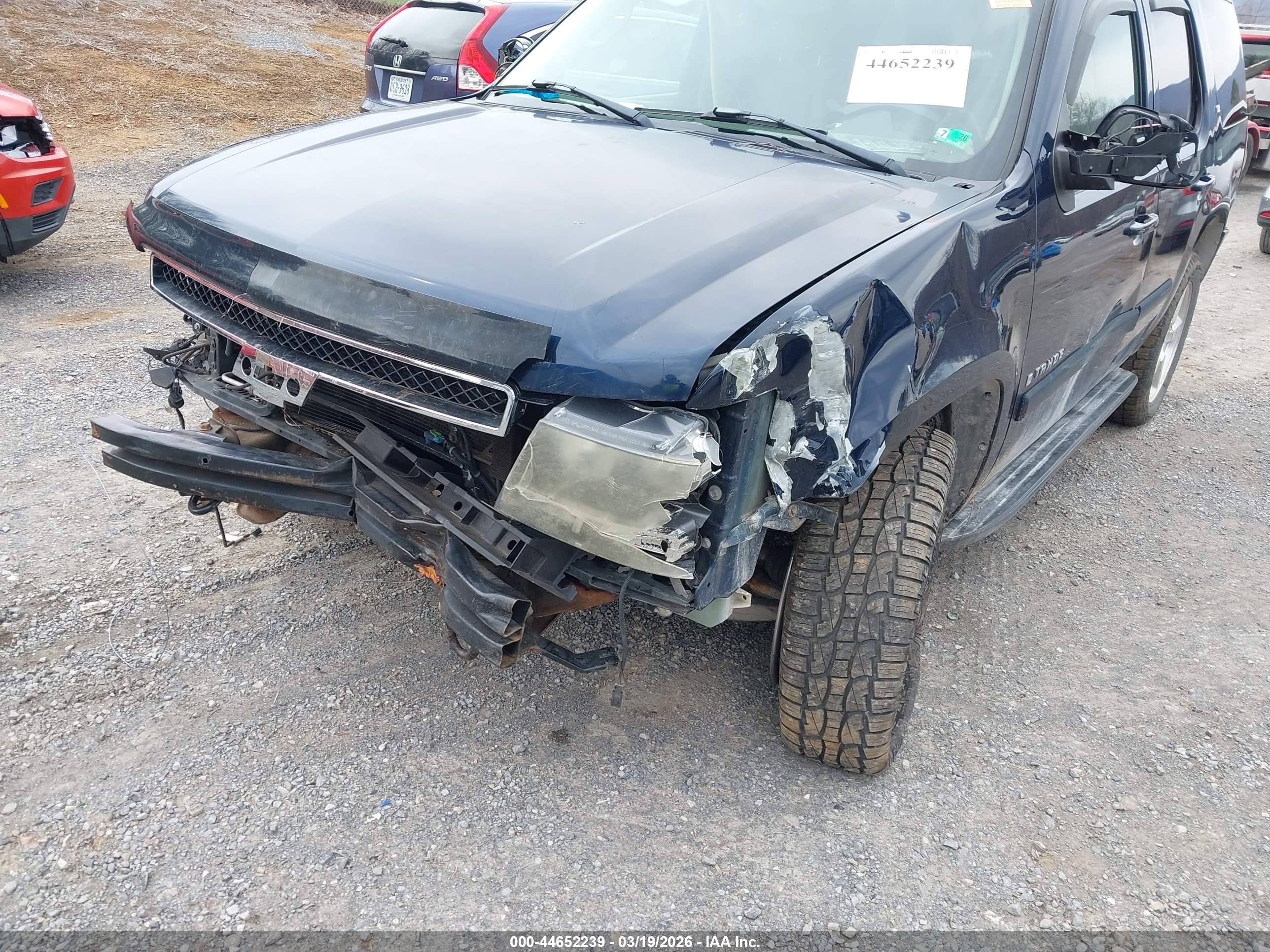 CHEVROLET TAHOE image 6
