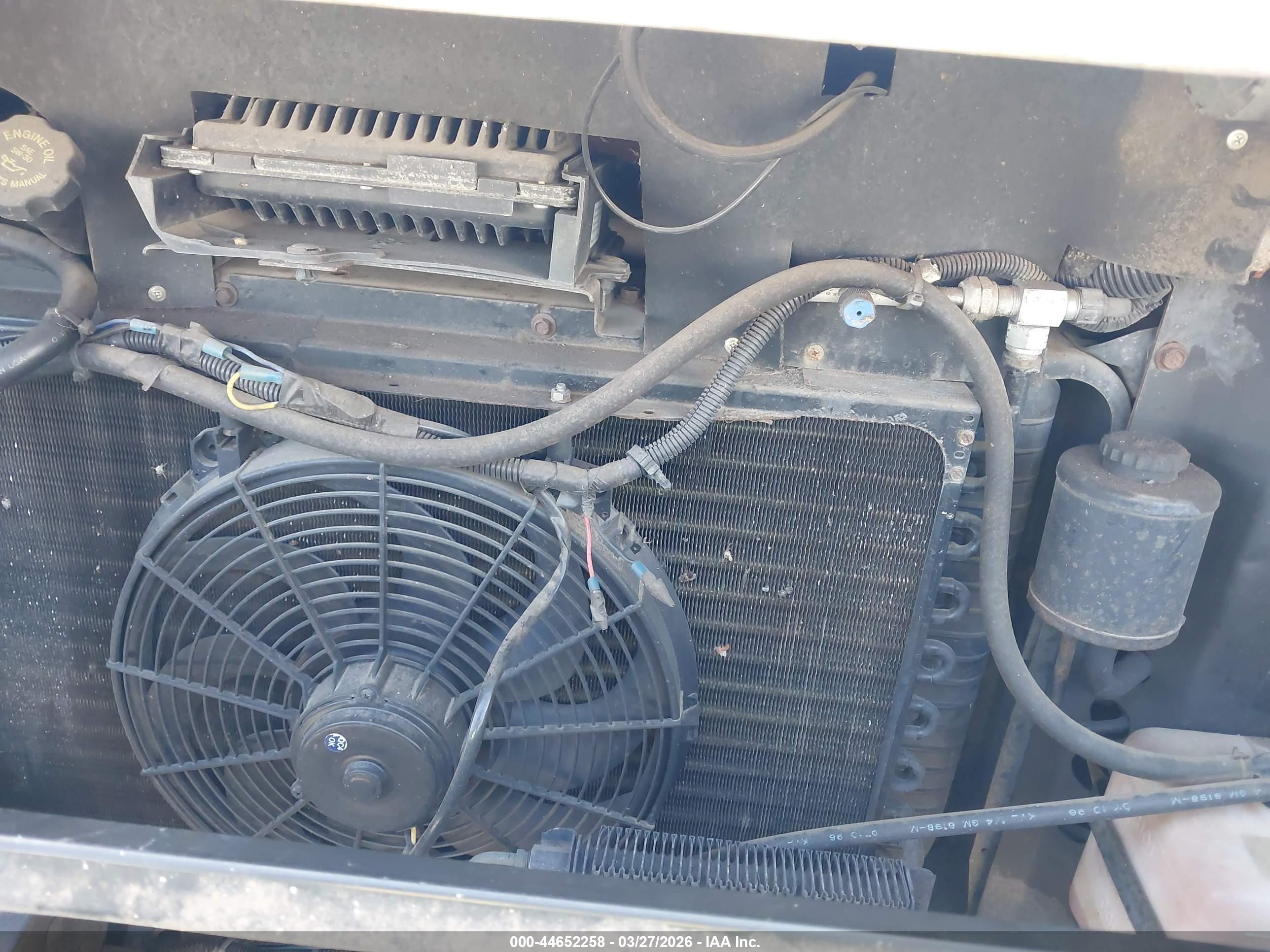 CHEVROLET P30 image 10