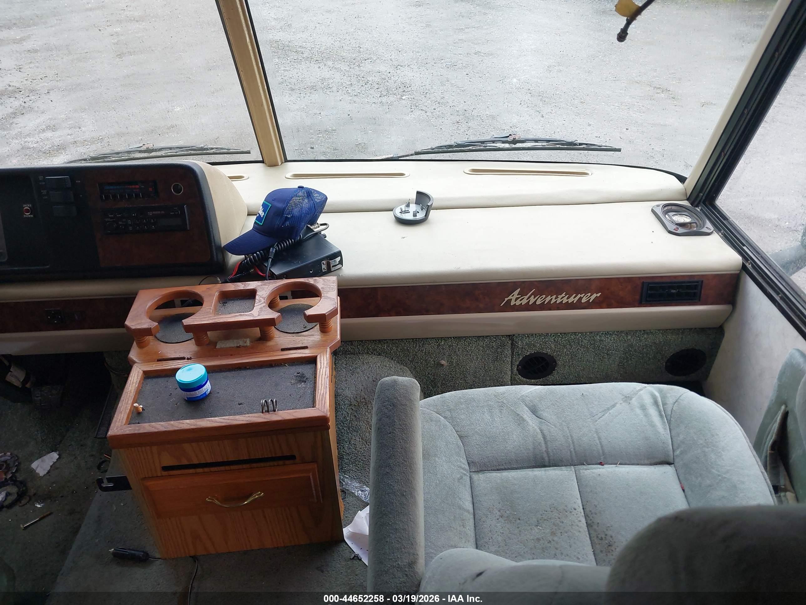 CHEVROLET P30 image 5