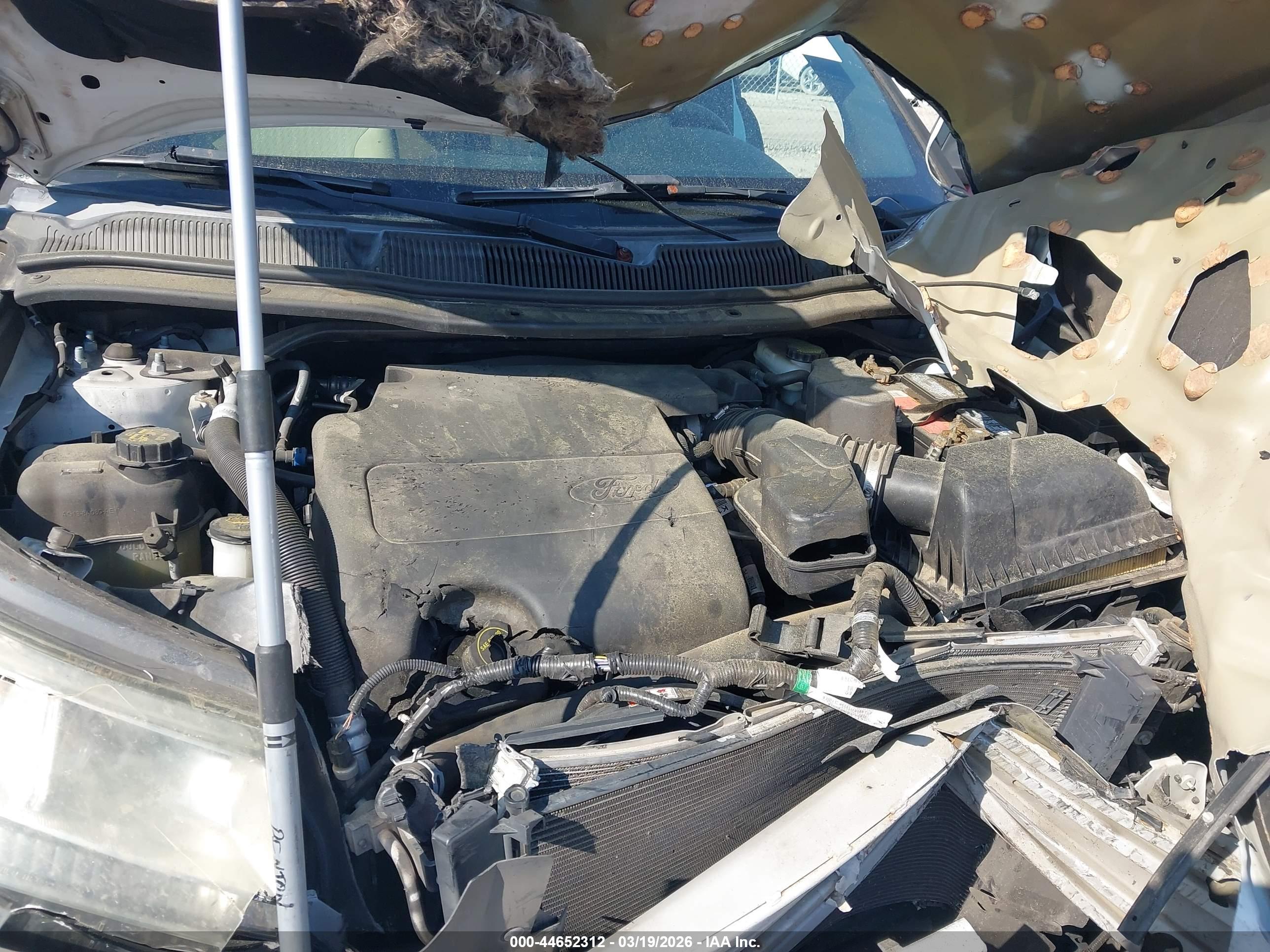 FORD EXPLORER image 10