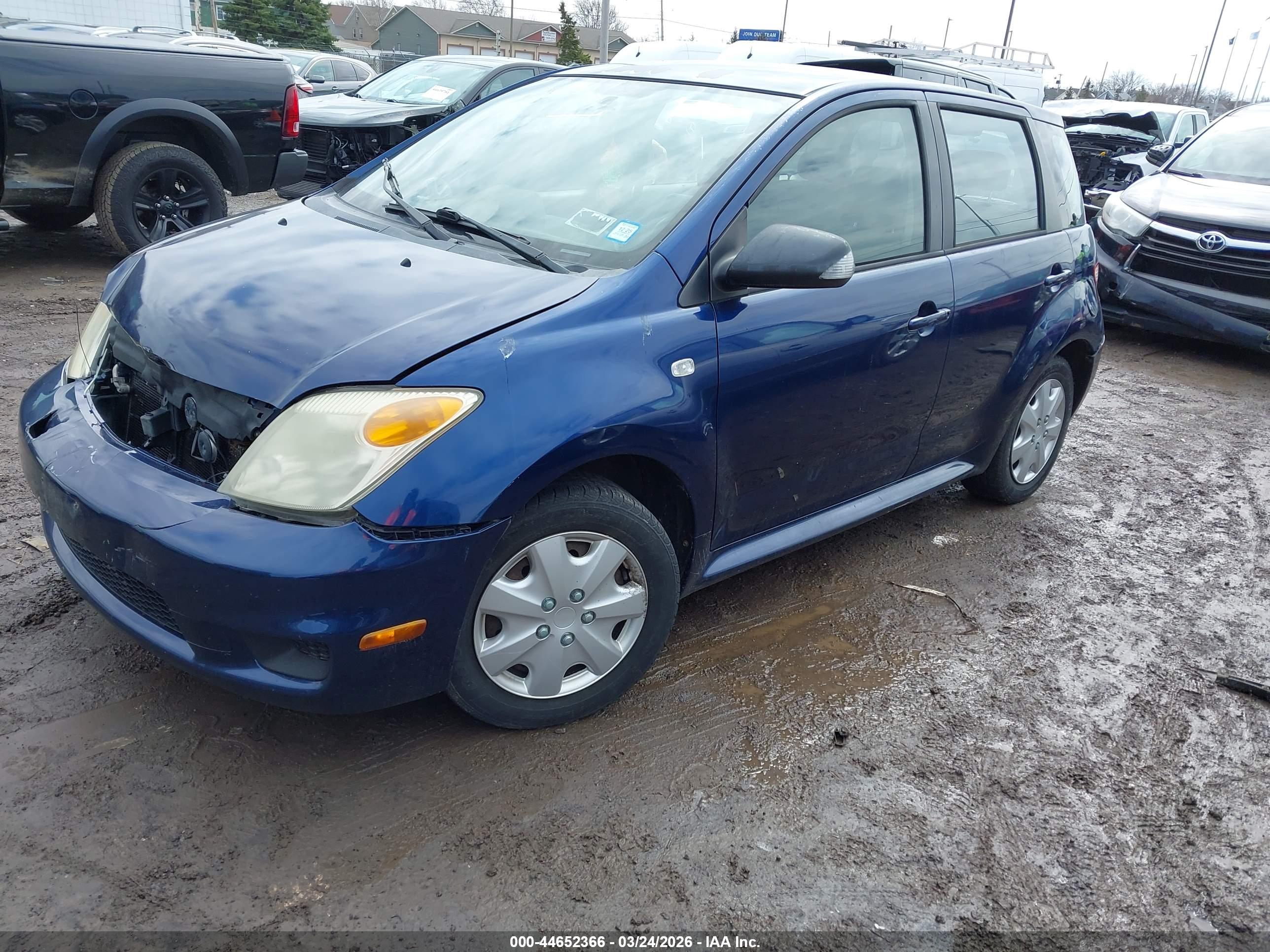 SCION XA image 2