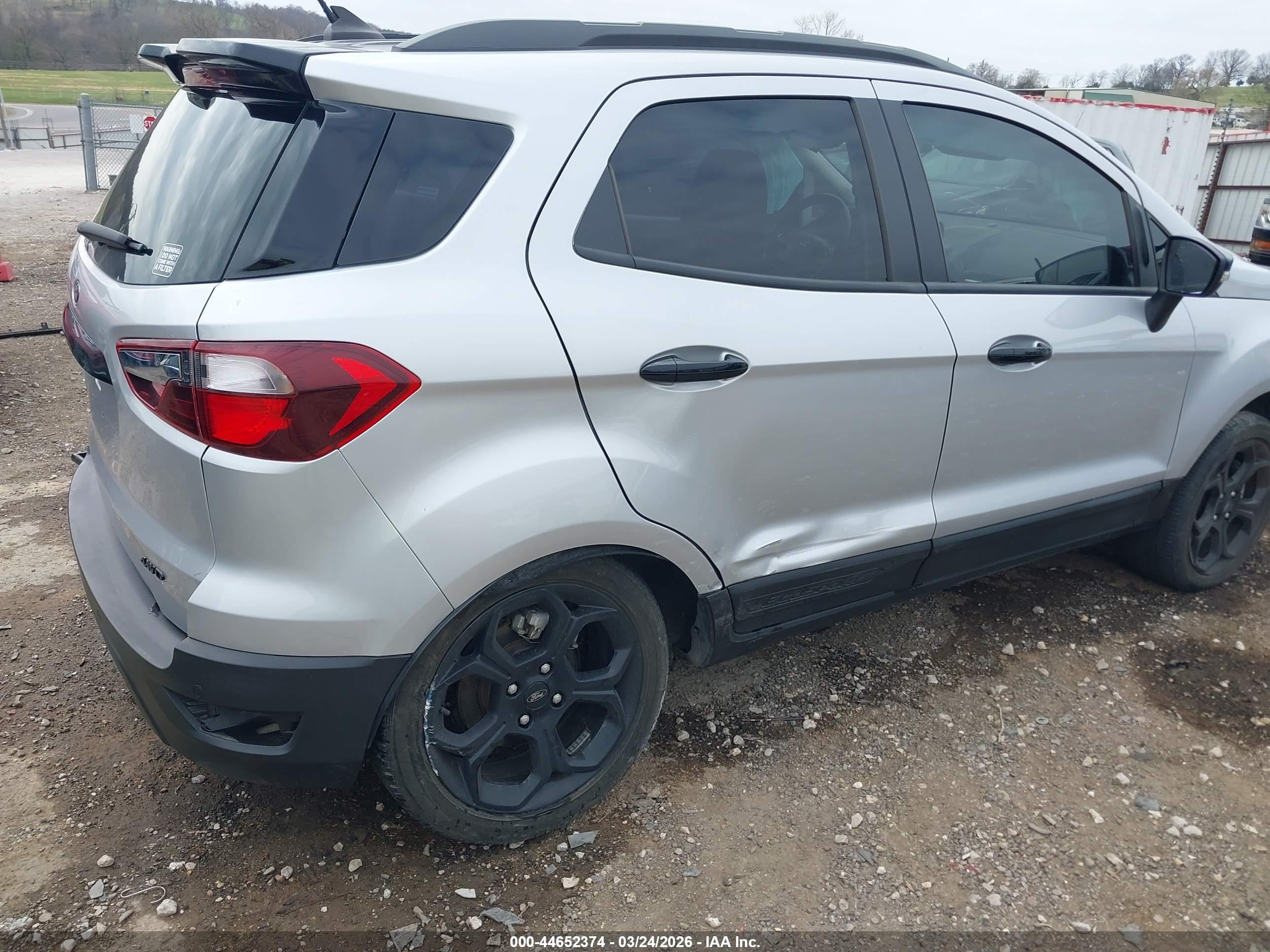 FORD ECOSPORT image 6