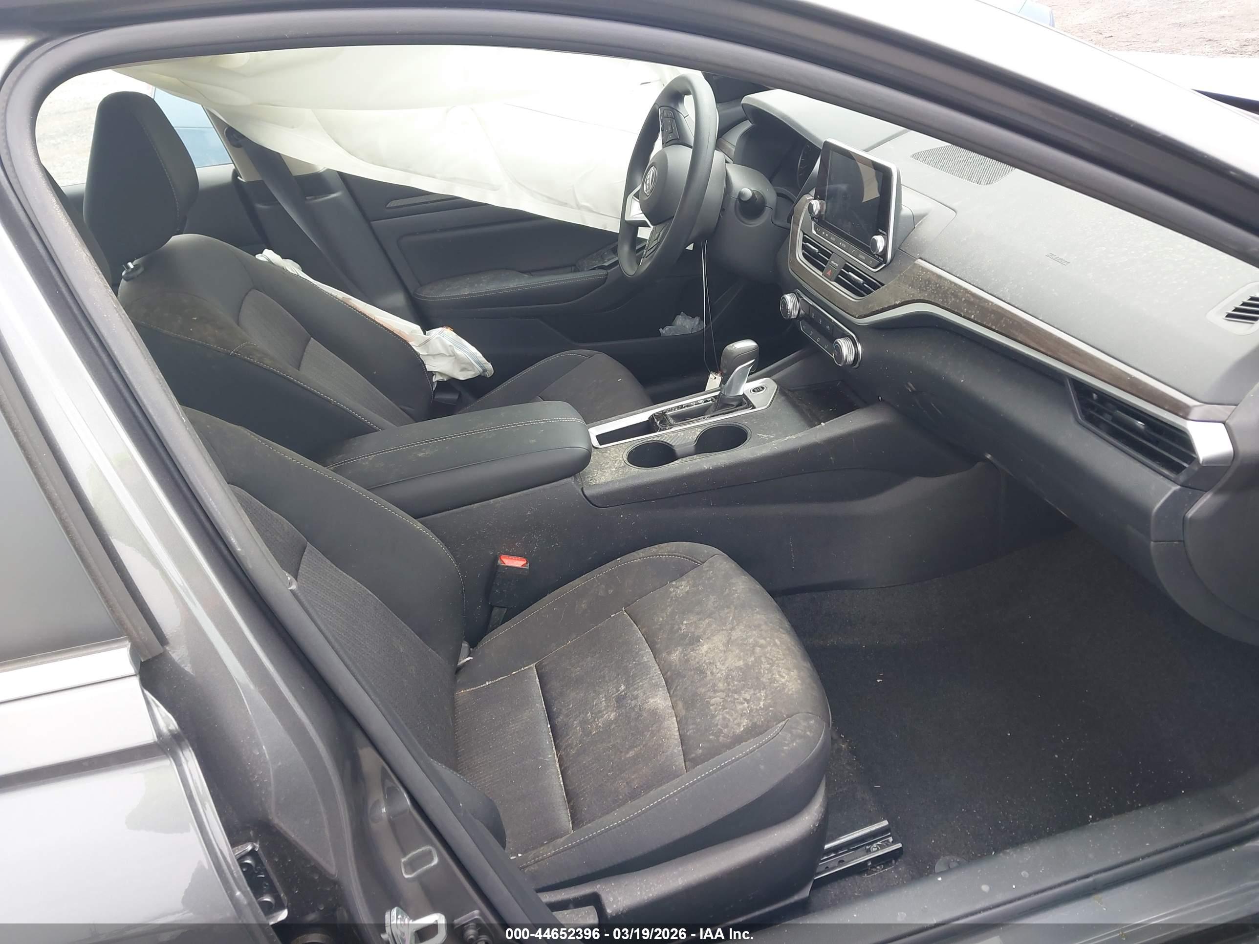 NISSAN ALTIMA image 5