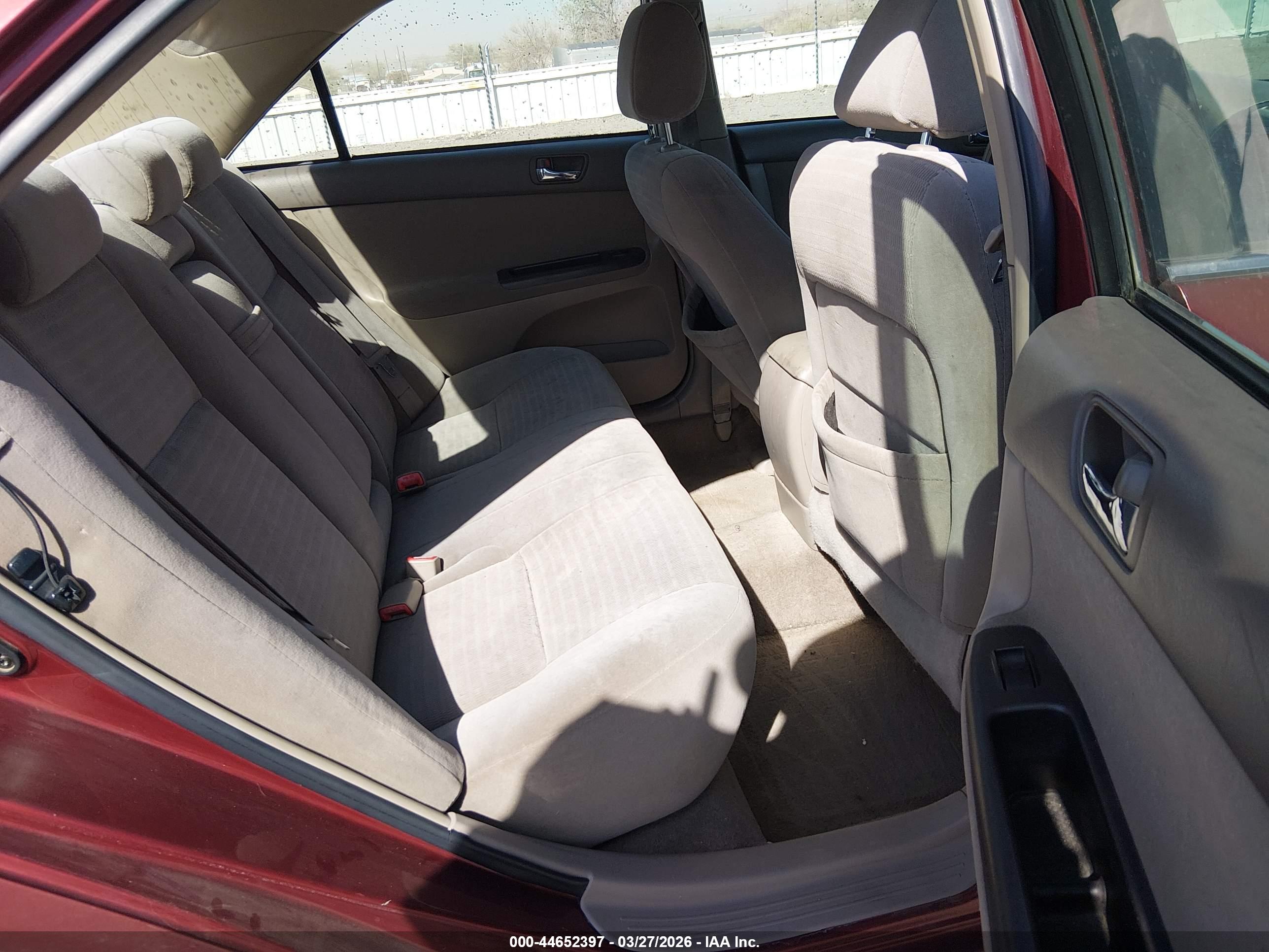 TOYOTA CAMRY image 8