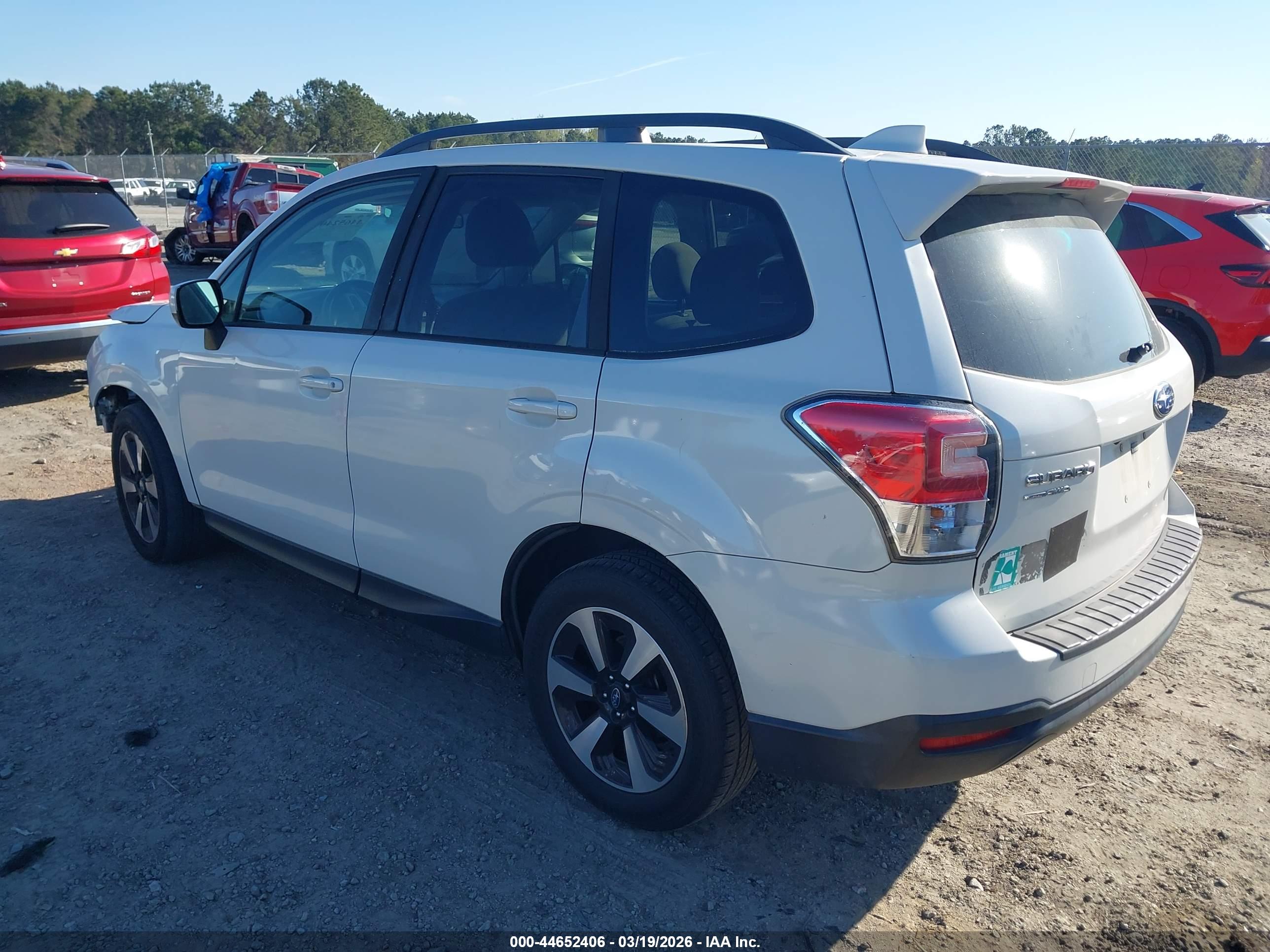 SUBARU FORESTER image 3