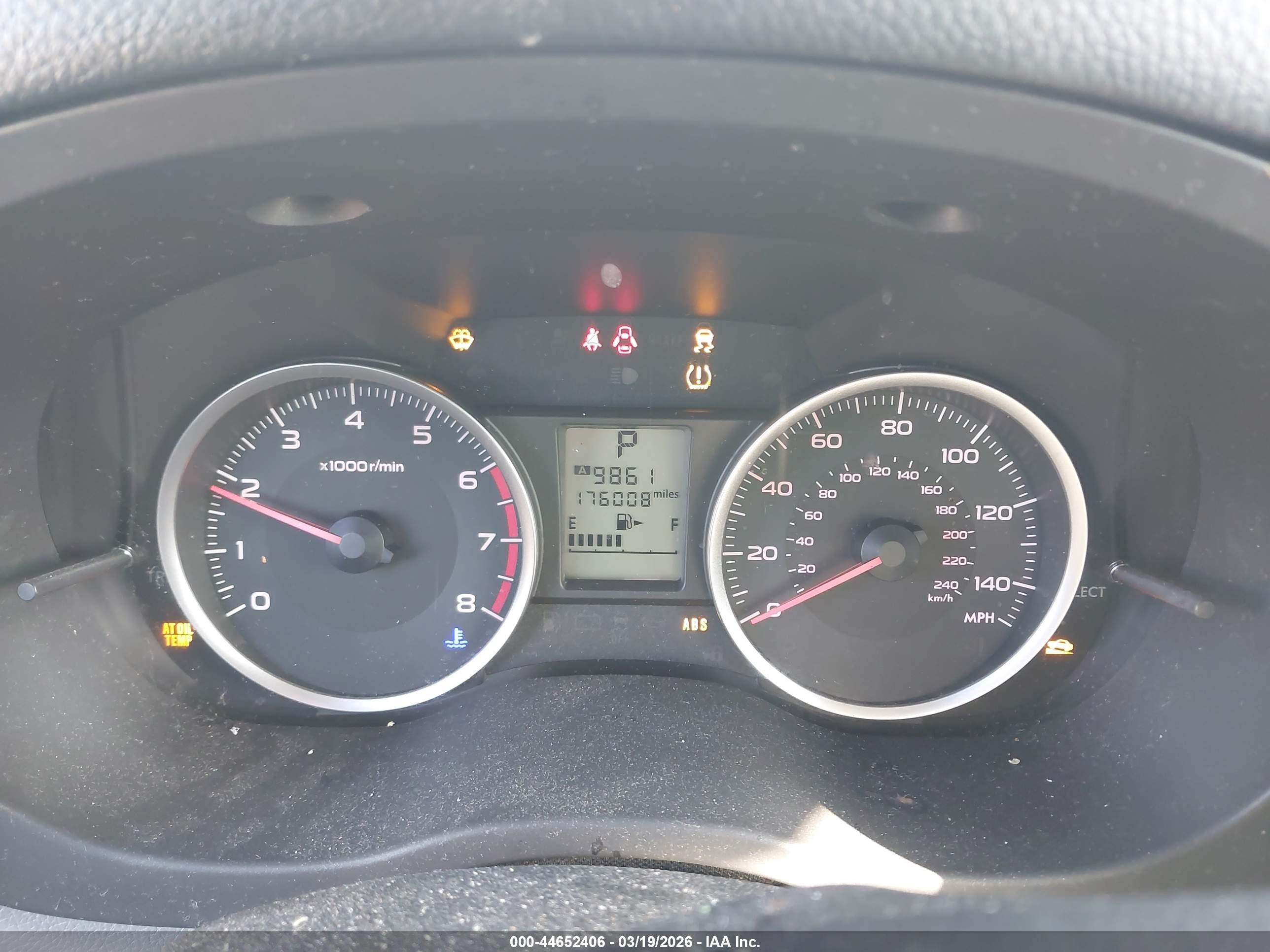 SUBARU FORESTER image 7