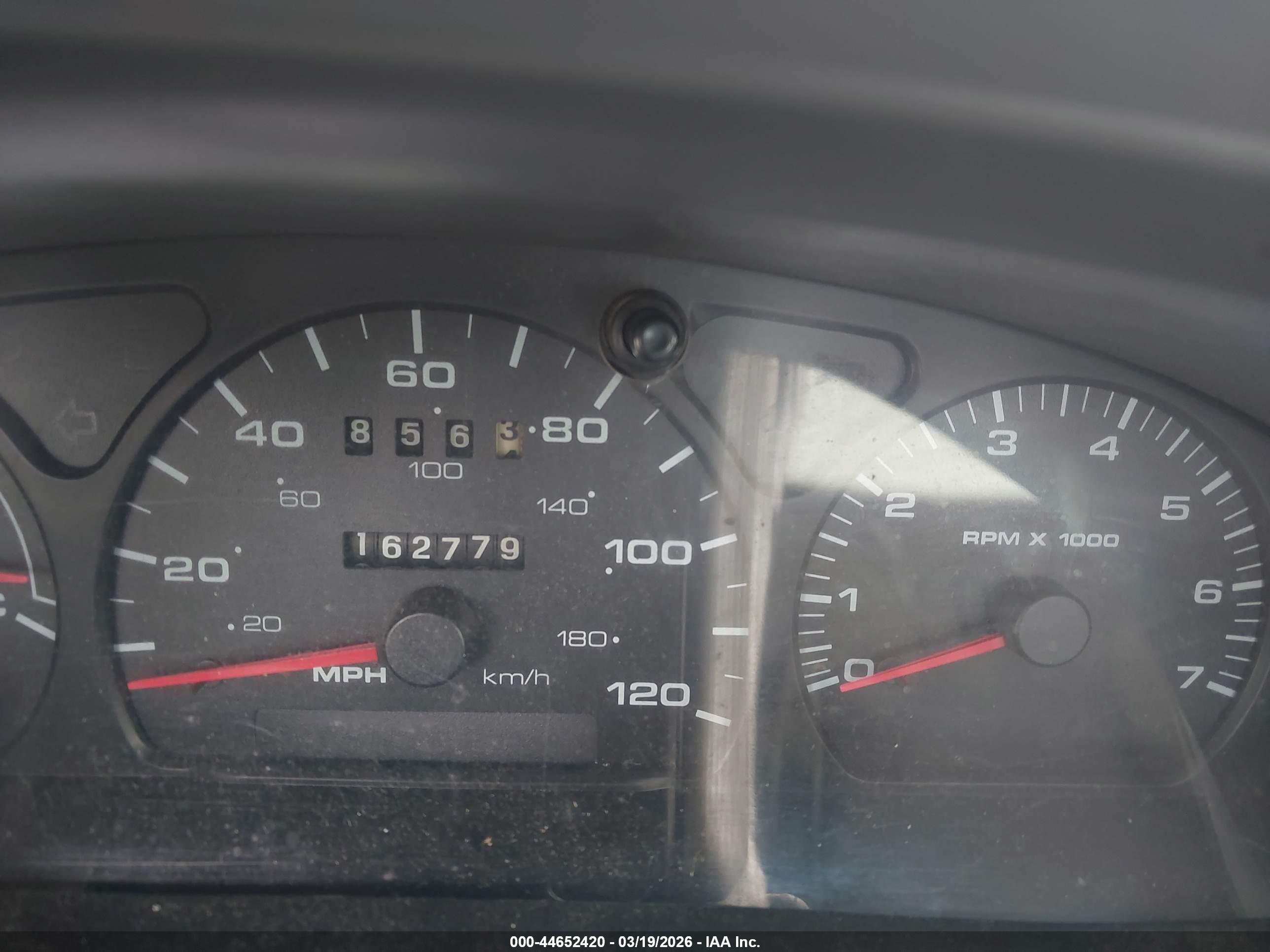 FORD TAURUS image 7