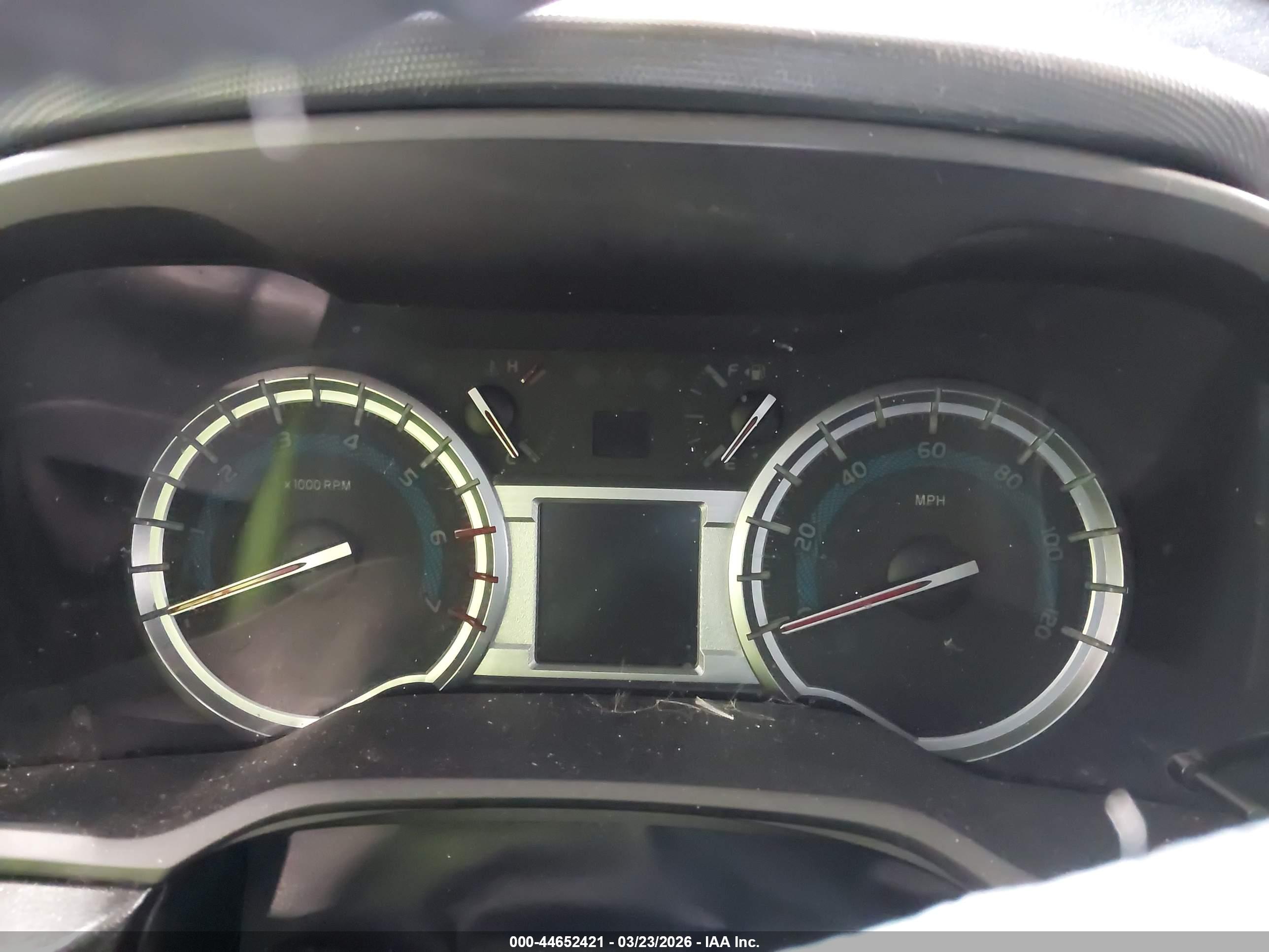 TOYOTA 4RUNNER image 7