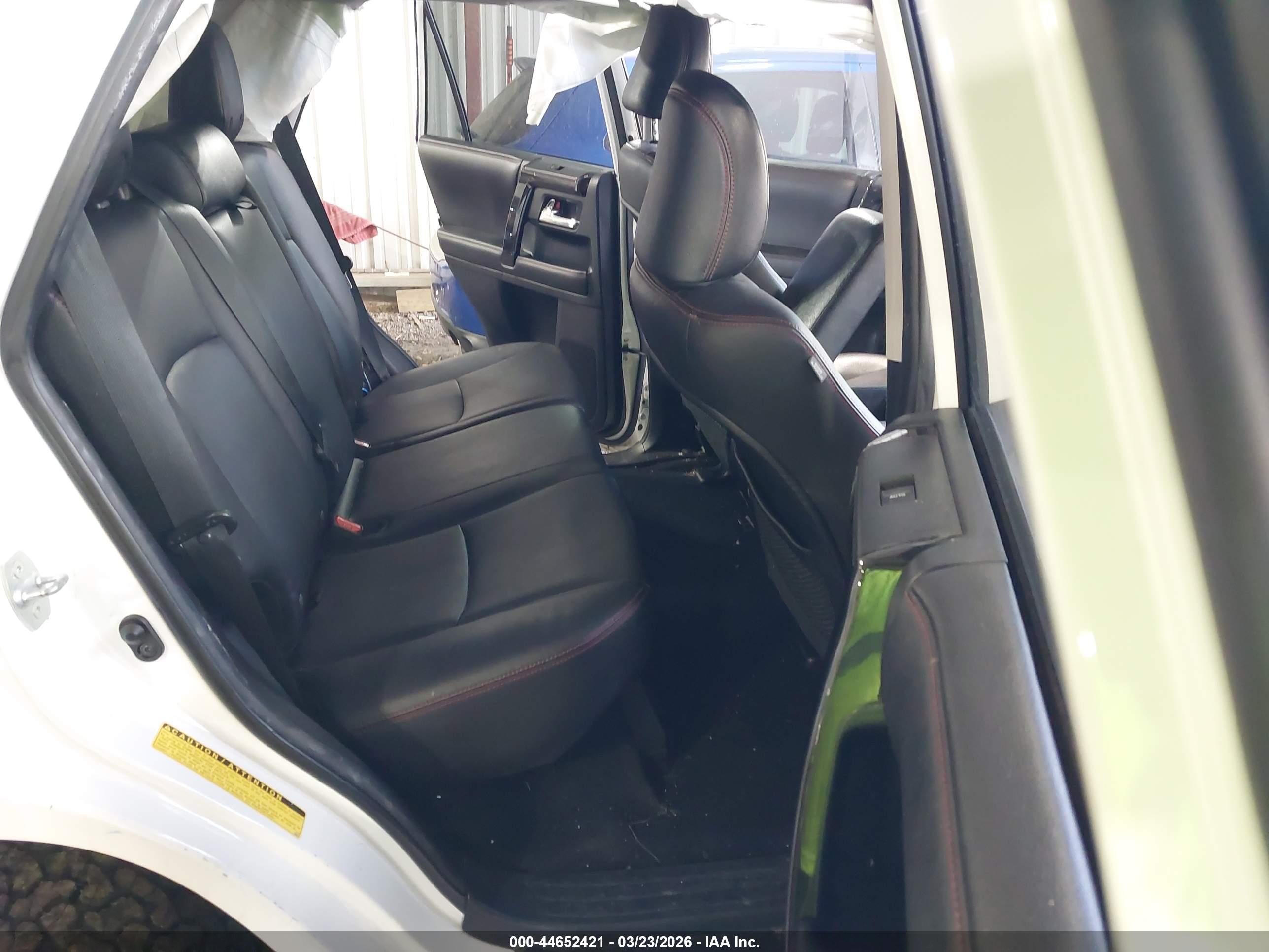 TOYOTA 4RUNNER image 8