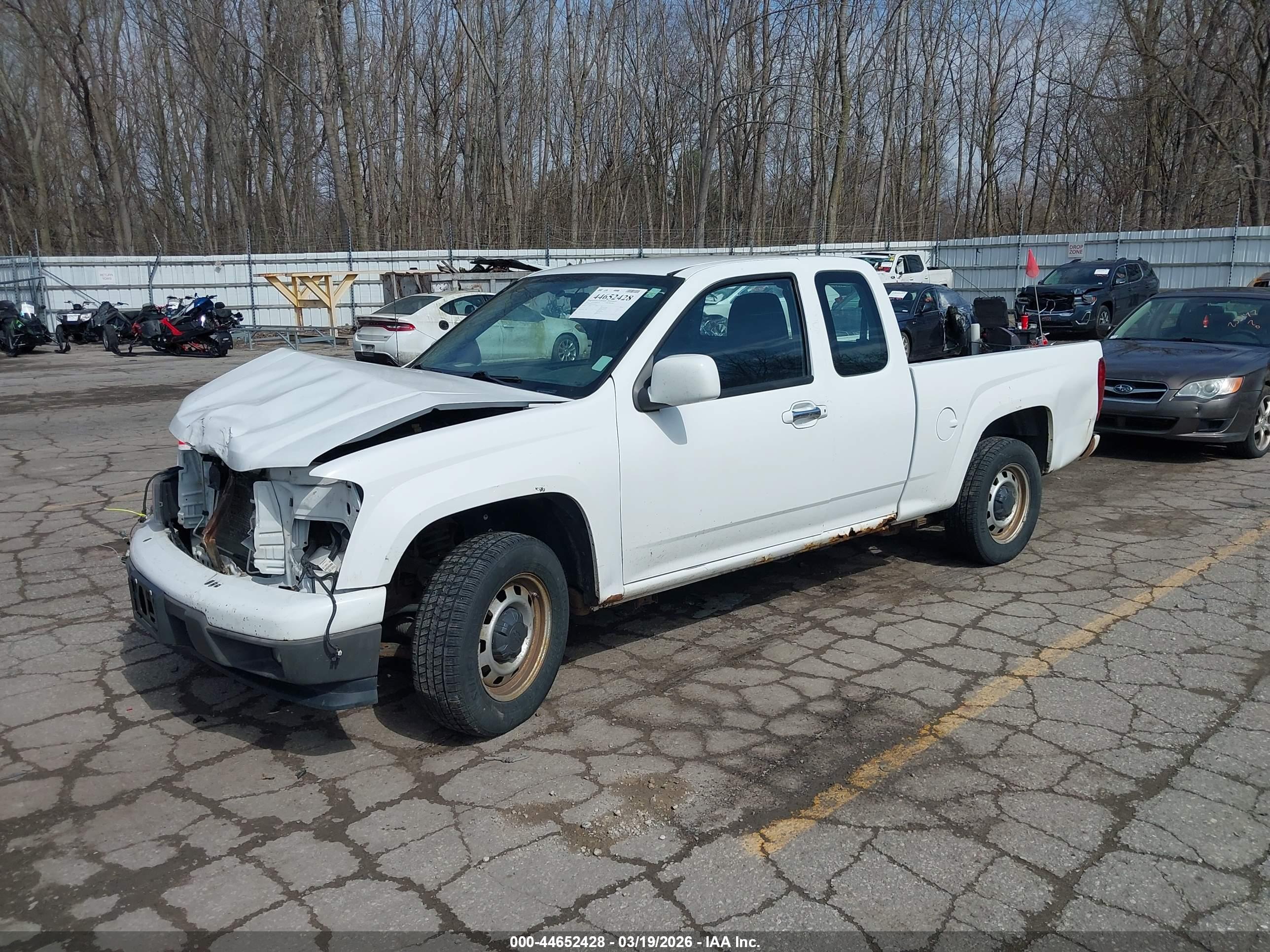 CHEVROLET COLORADO image 2