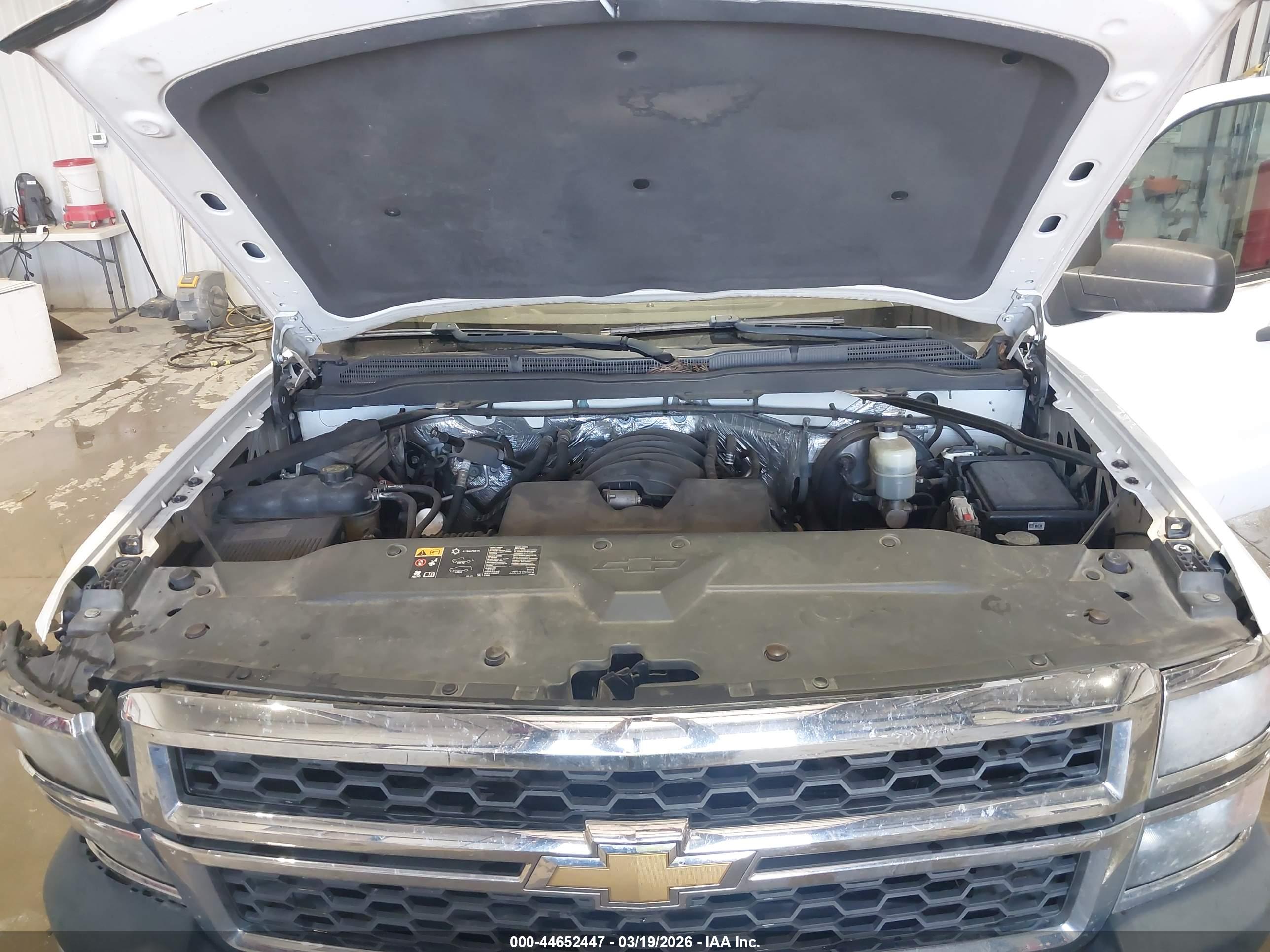 CHEVROLET SILVERADO image 10