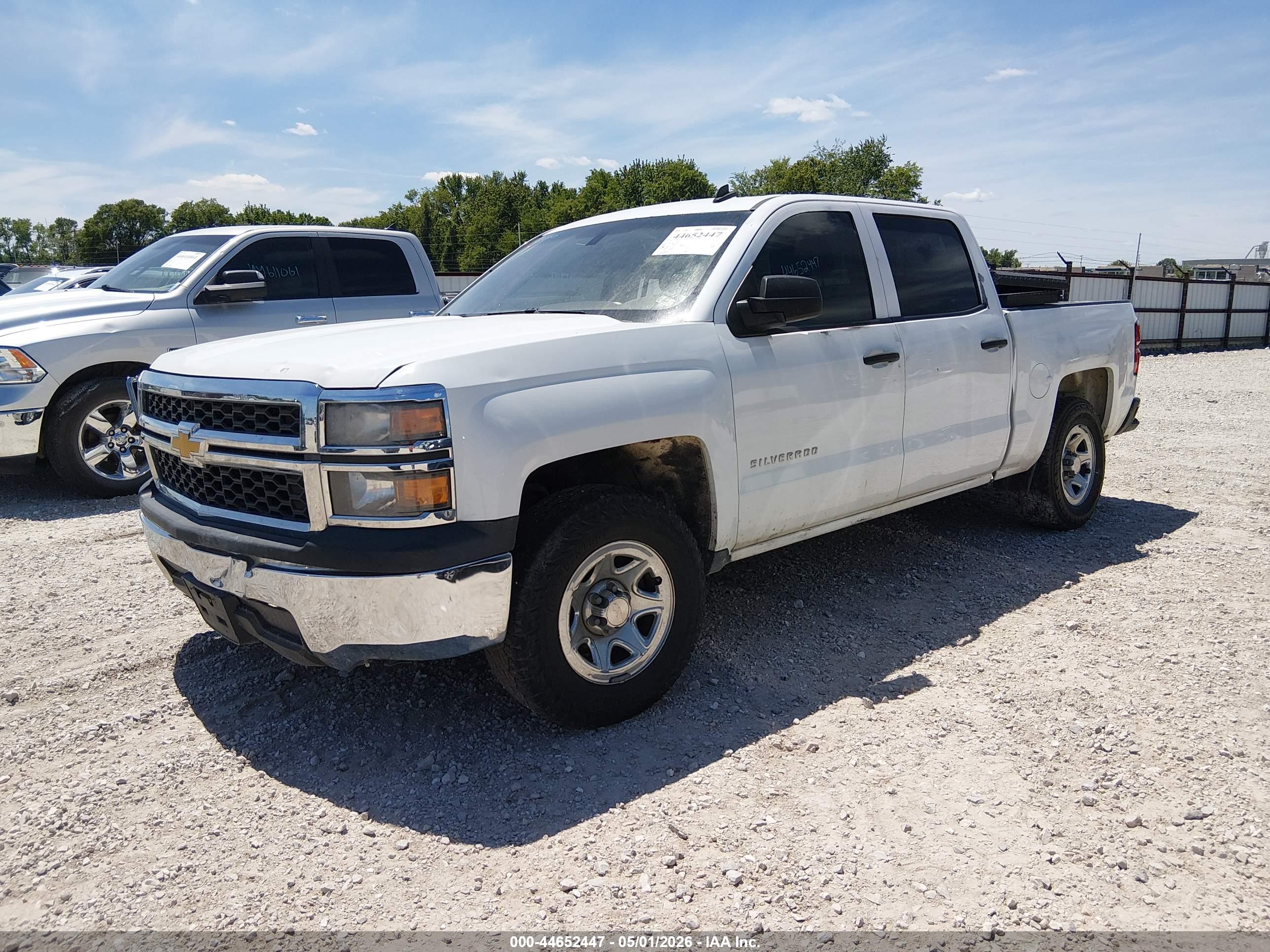 CHEVROLET SILVERADO image 2