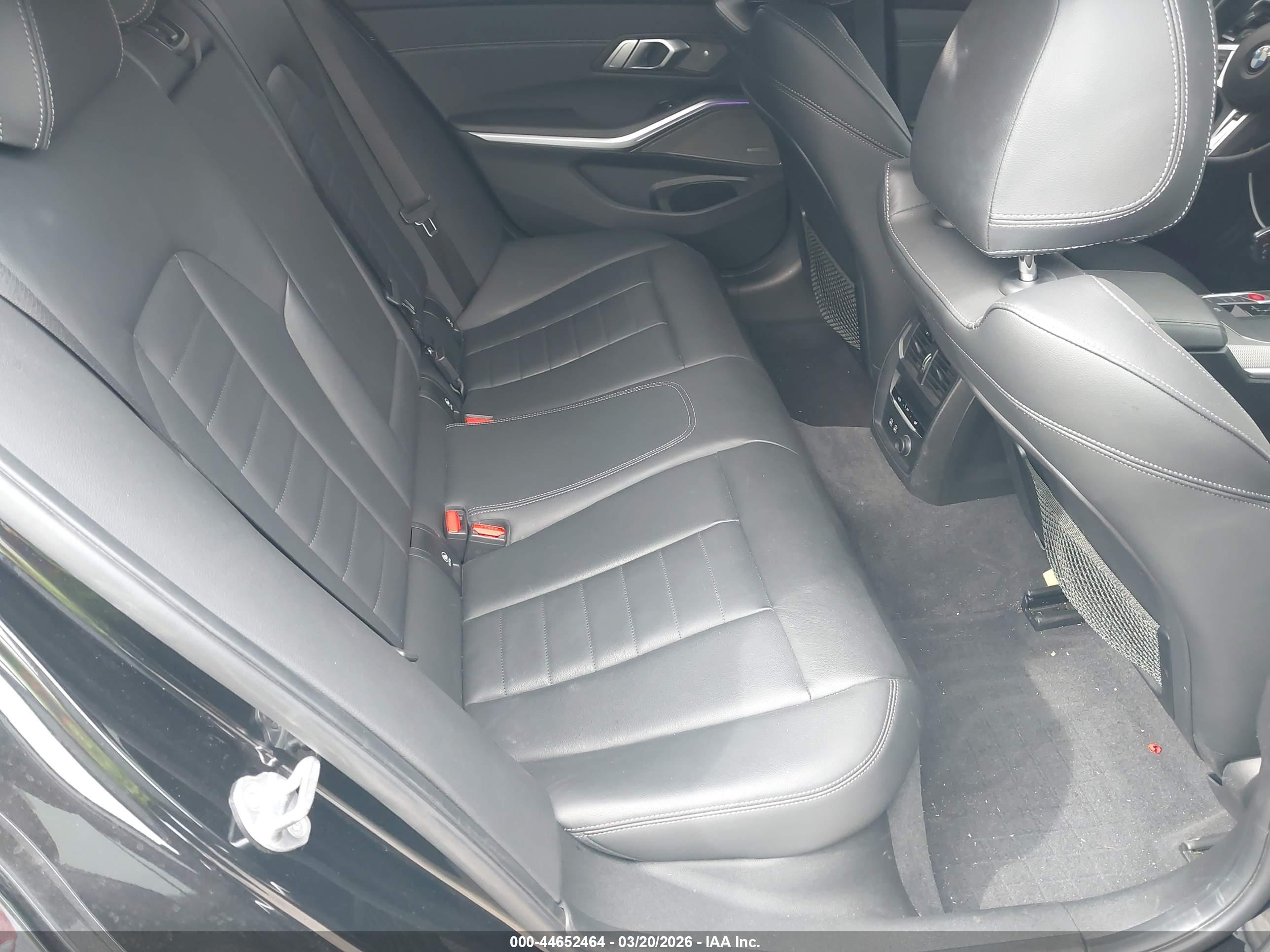 BMW M340I image 8