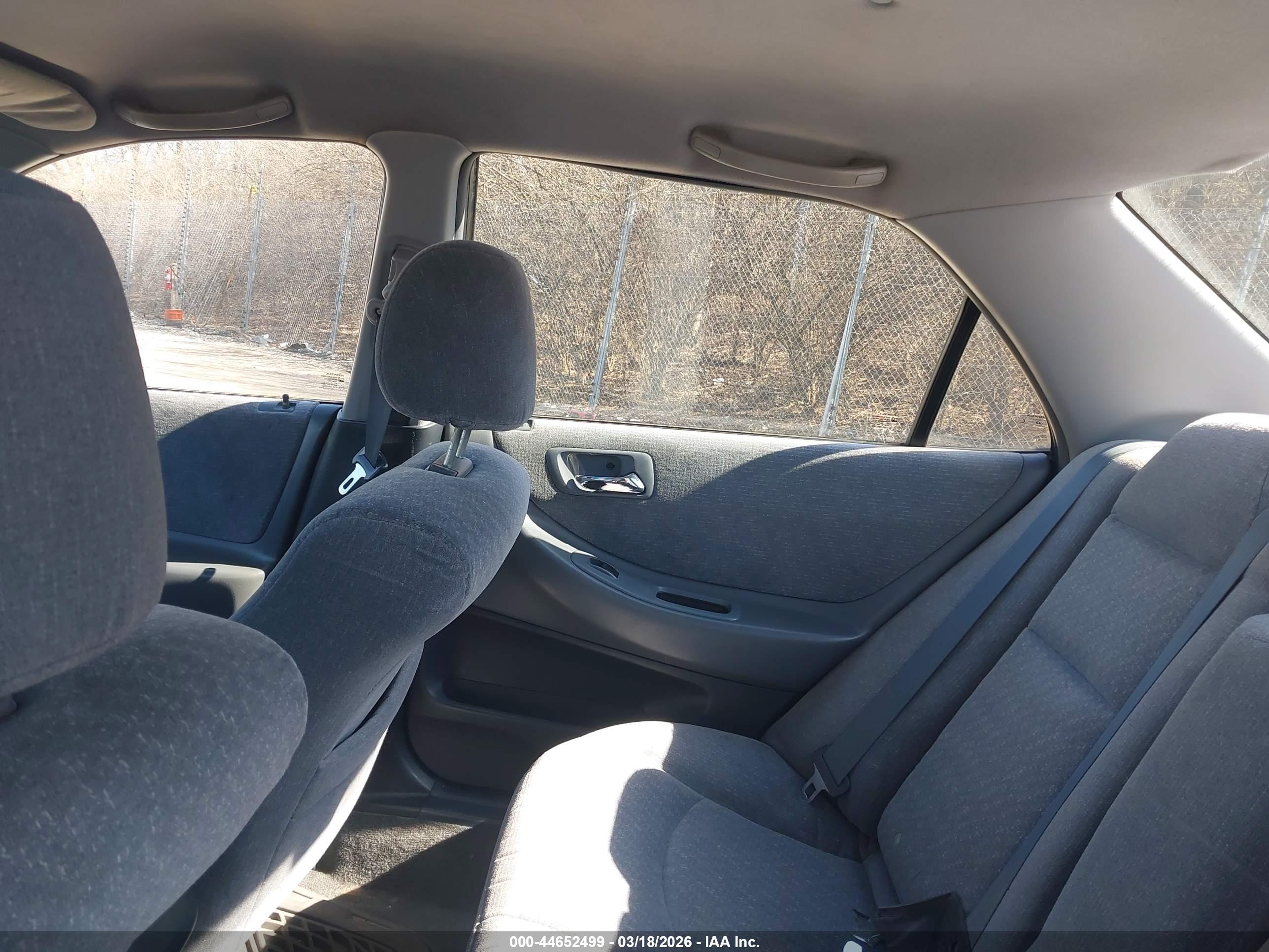 HONDA ACCORD image 8
