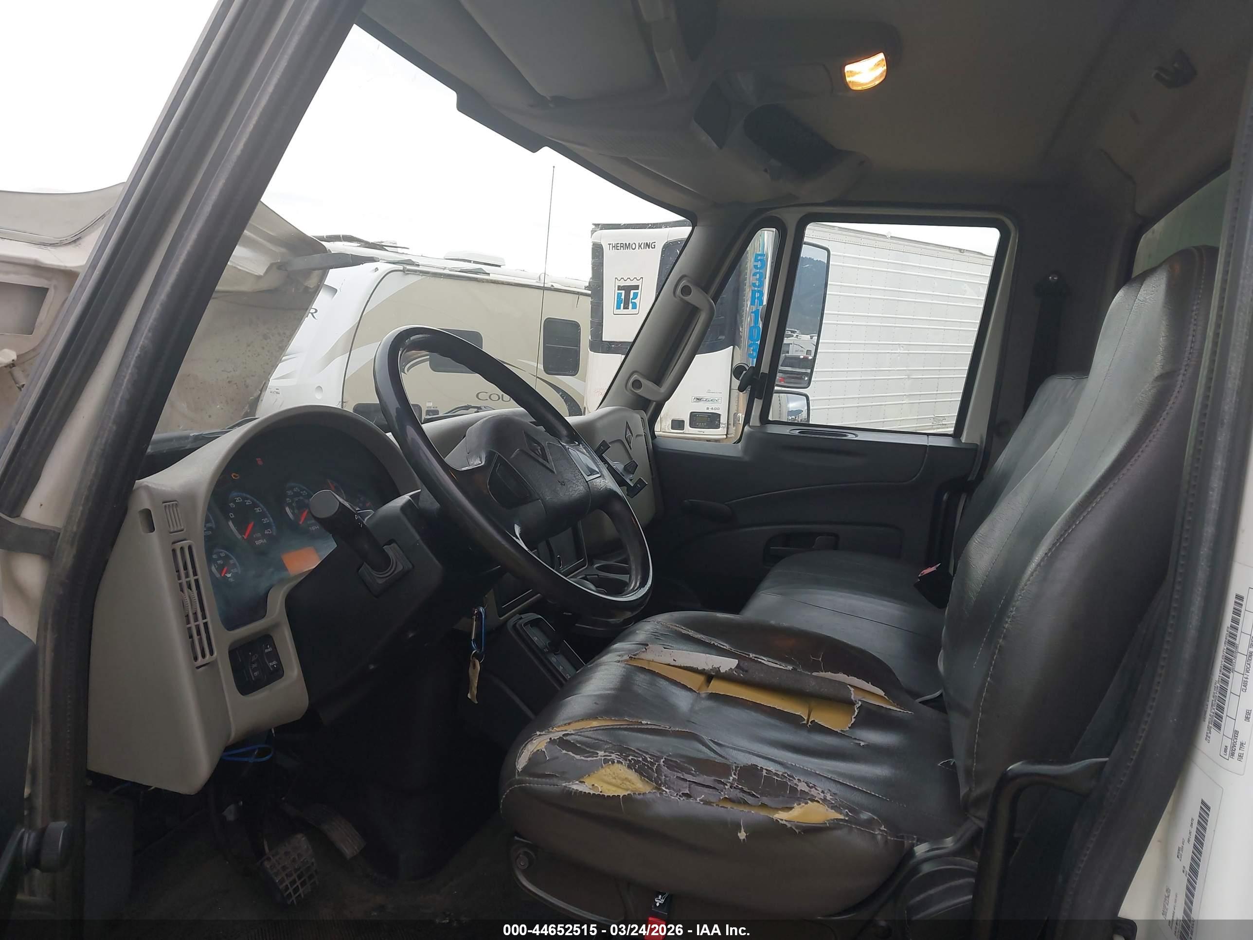 INTERNATIONAL 4000 image 7