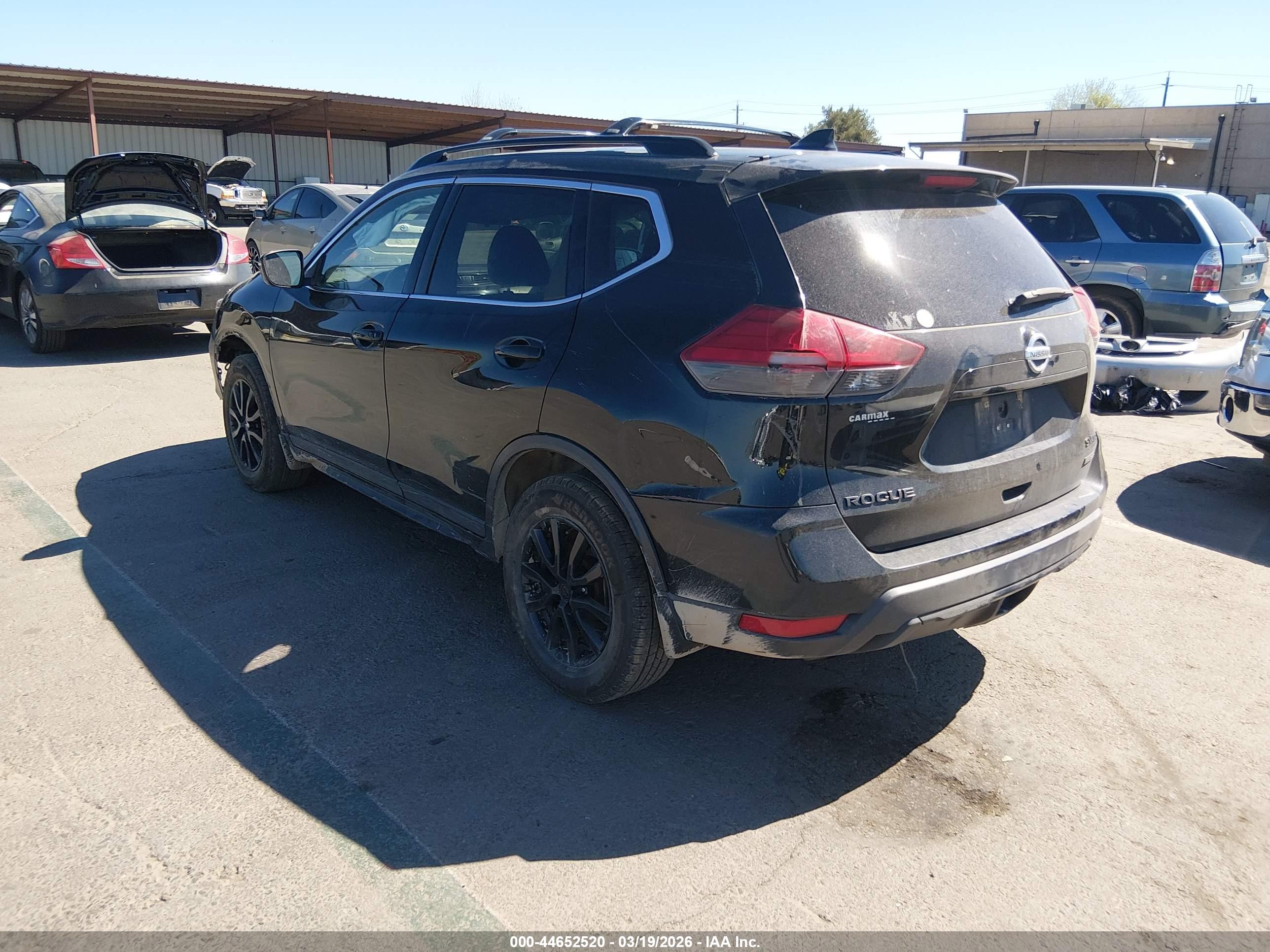 NISSAN ROGUE image 3