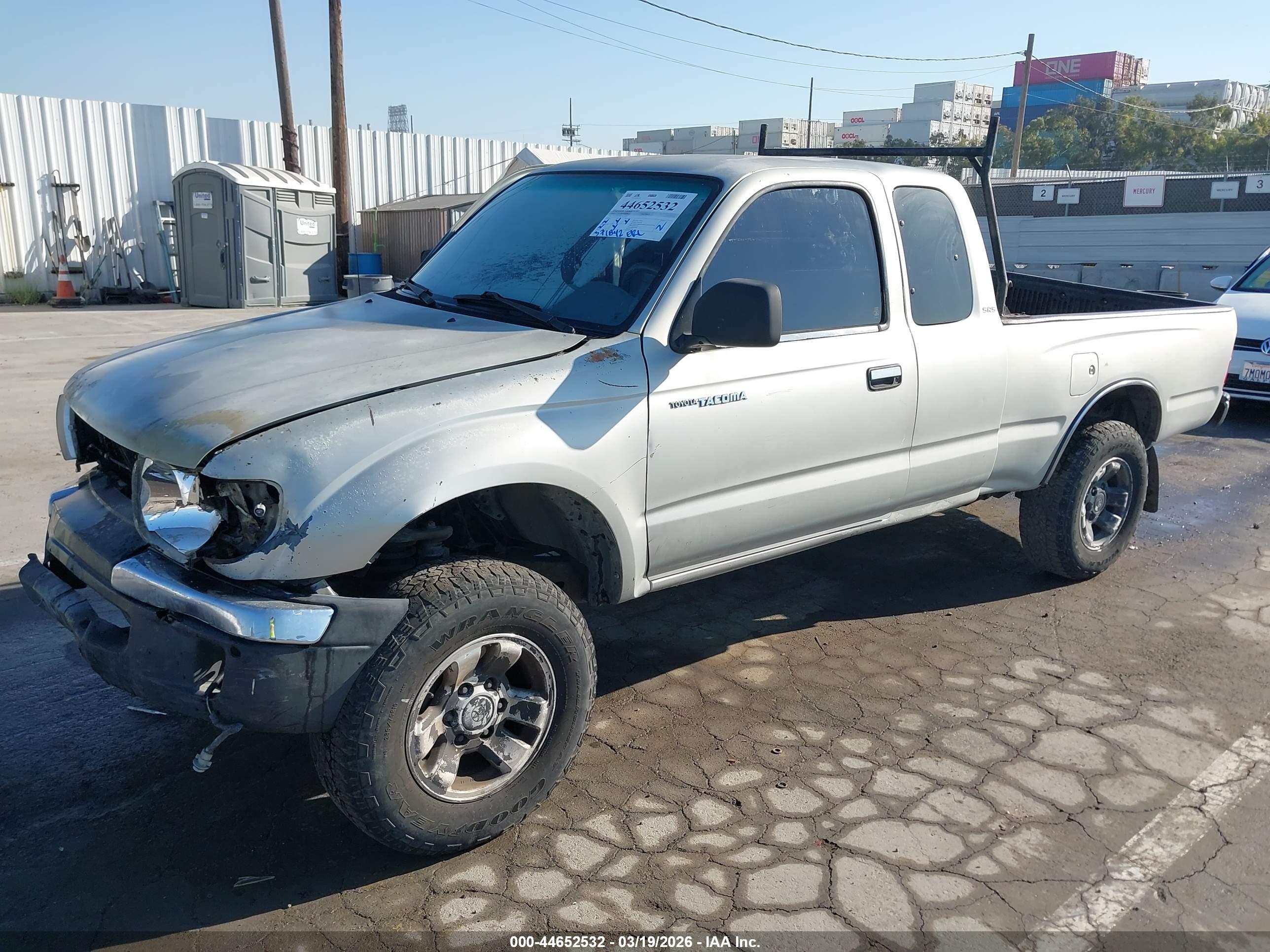 TOYOTA TACOMA image 2