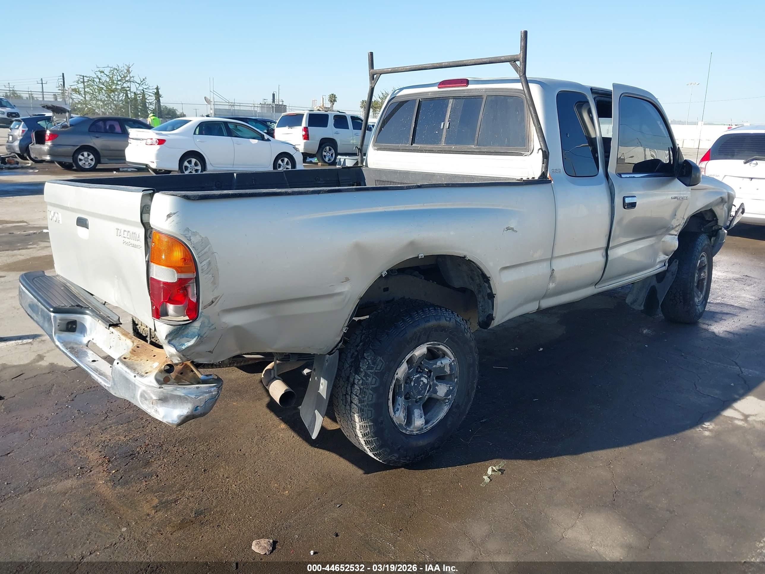 TOYOTA TACOMA image 4