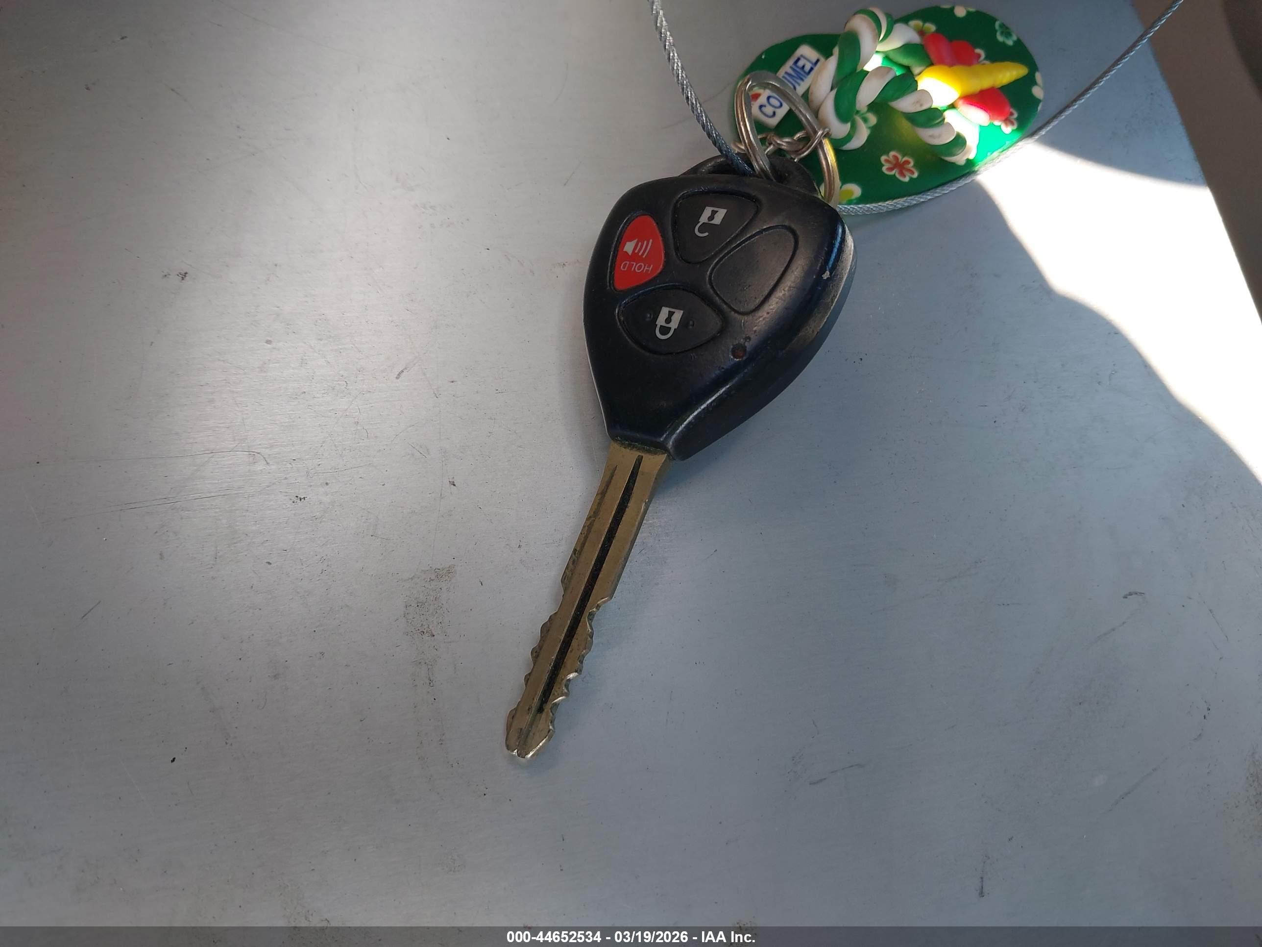TOYOTA RAV4 image 11