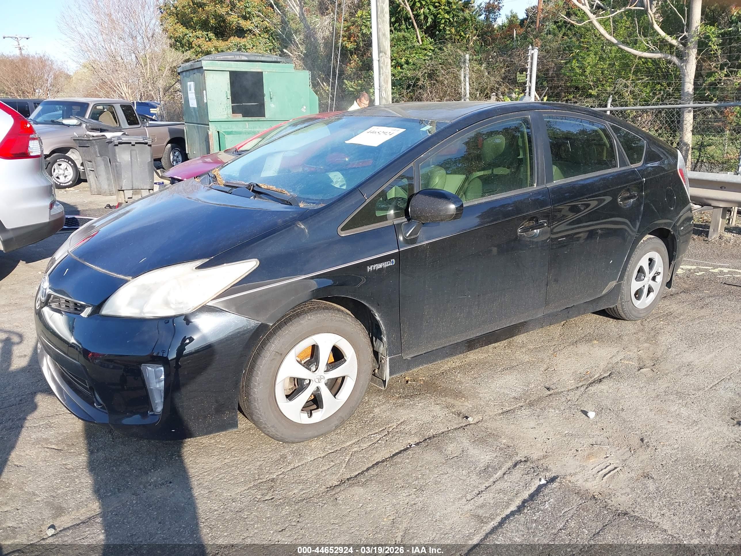 TOYOTA PRIUS image 2