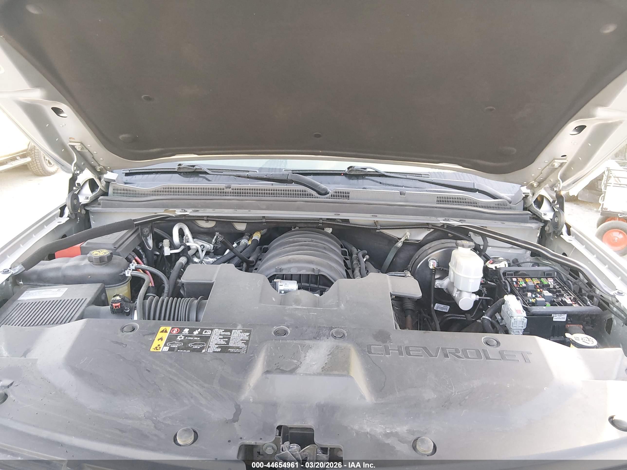 CHEVROLET TAHOE image 10