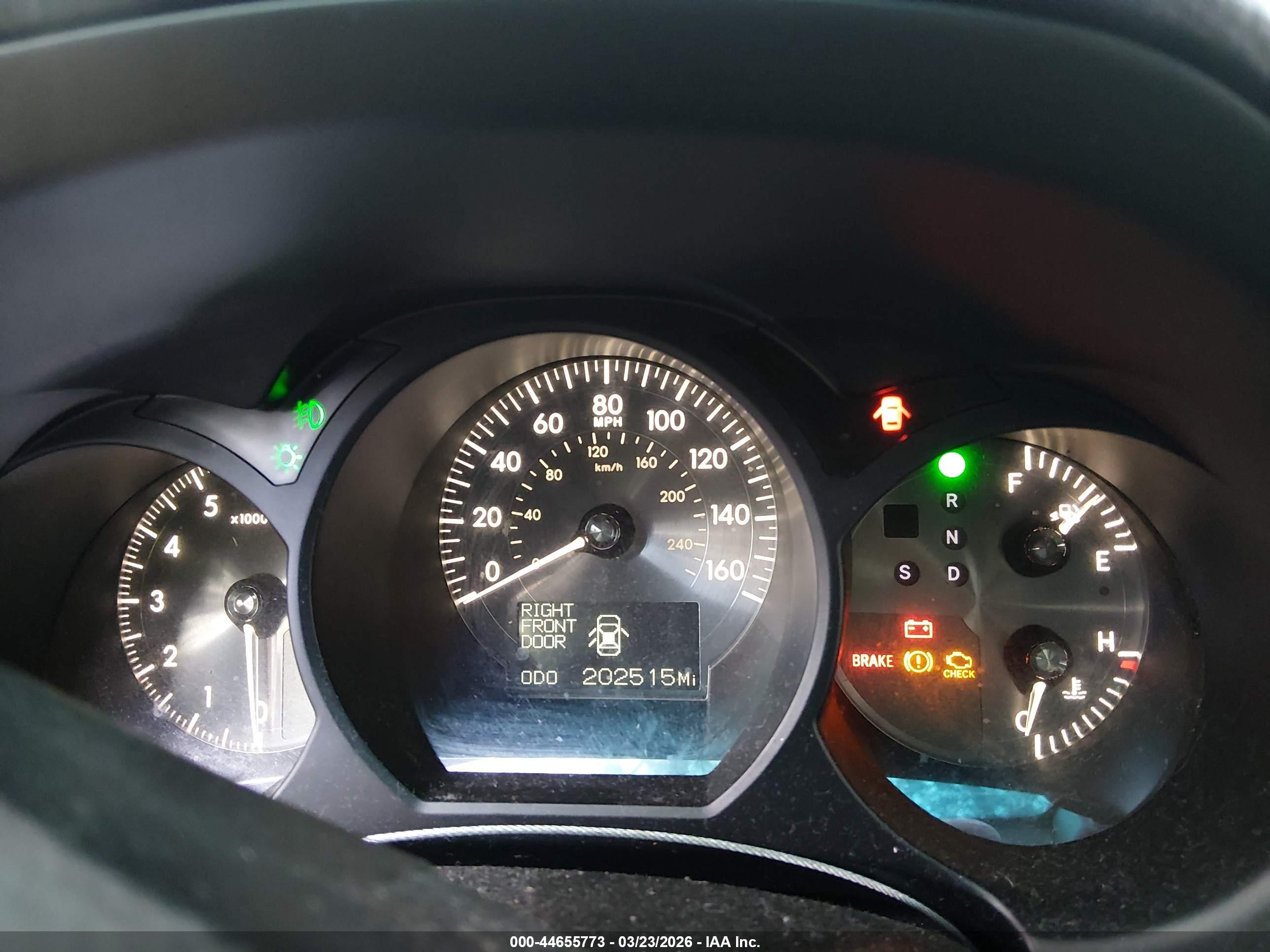 LEXUS GS image 7