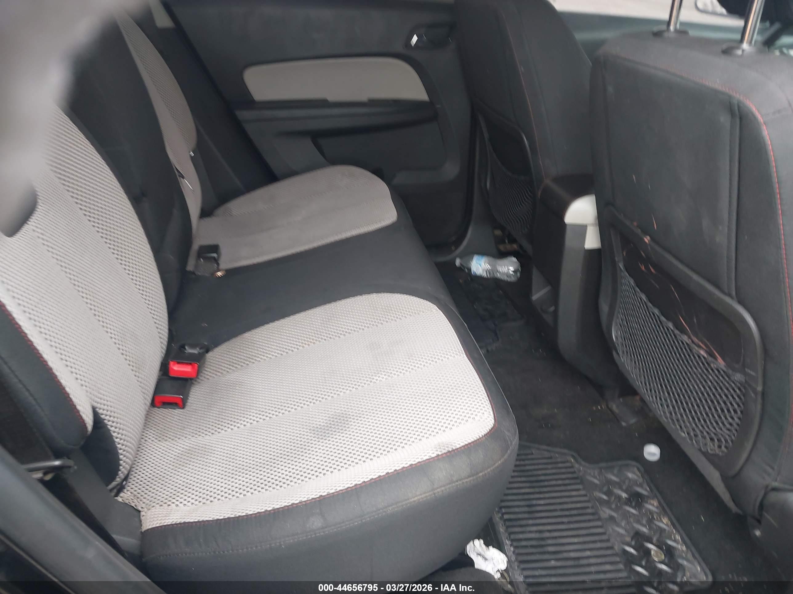 CHEVROLET EQUINOX image 8