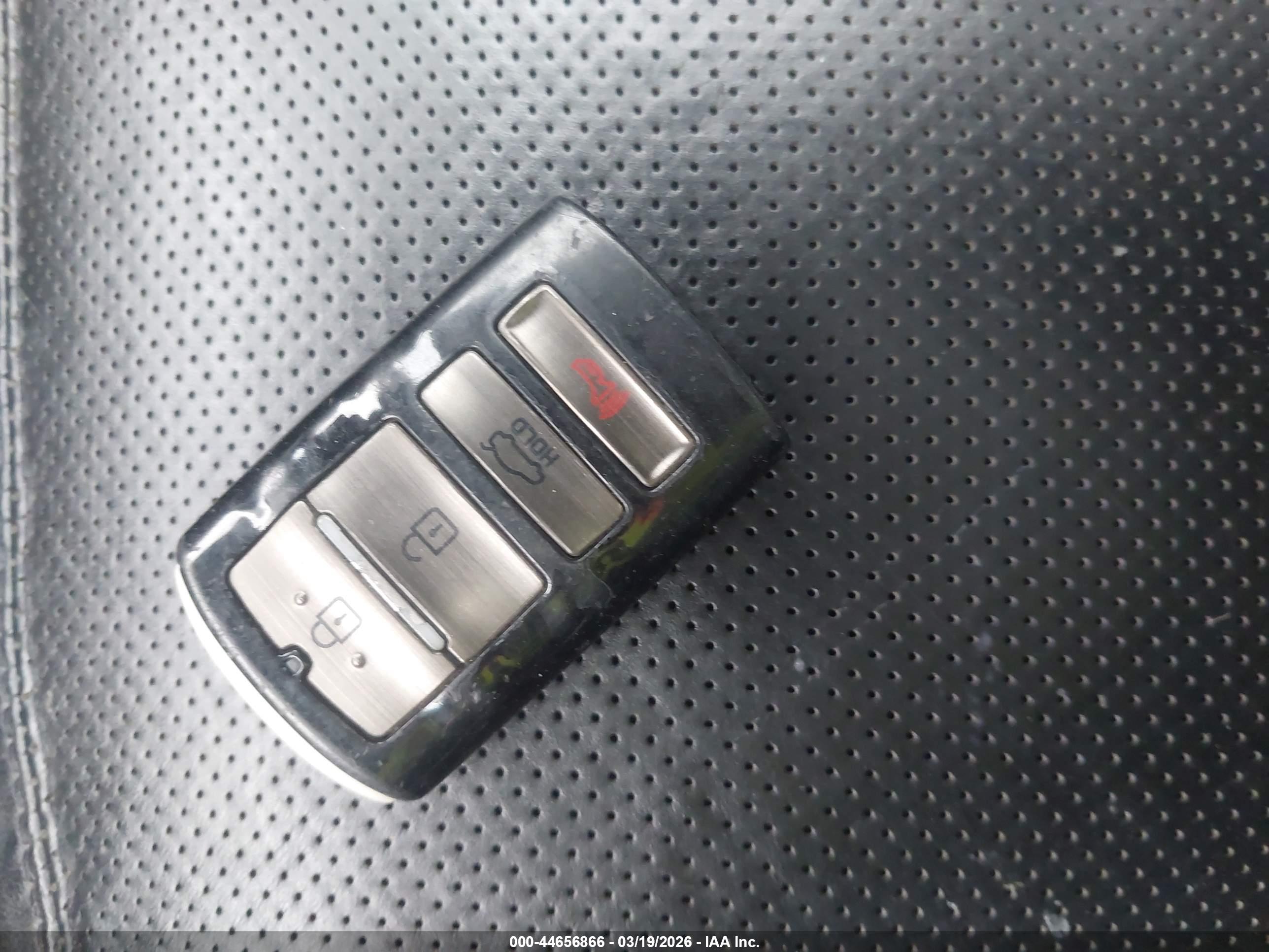 KIA CADENZA image 11