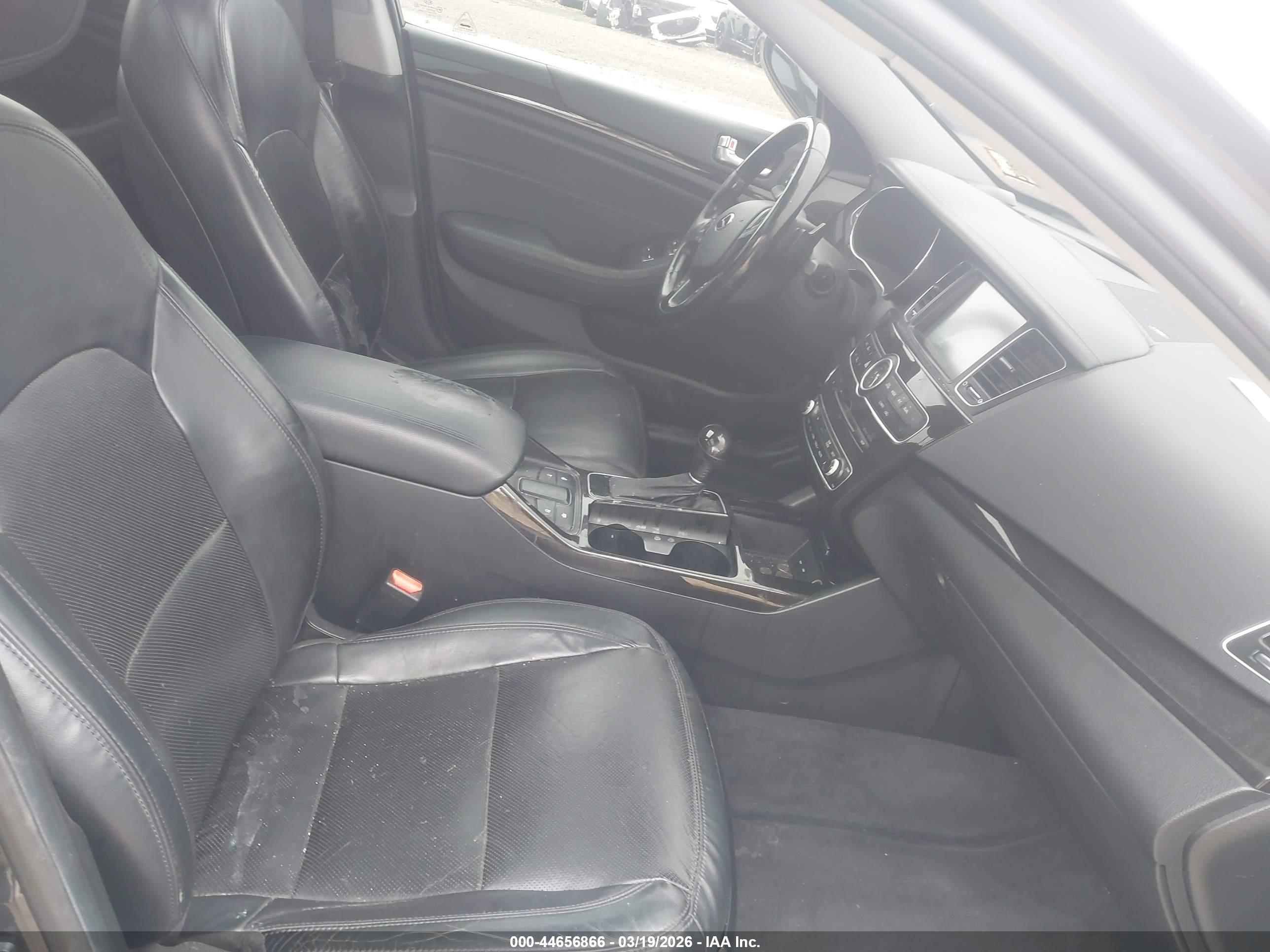 KIA CADENZA image 5