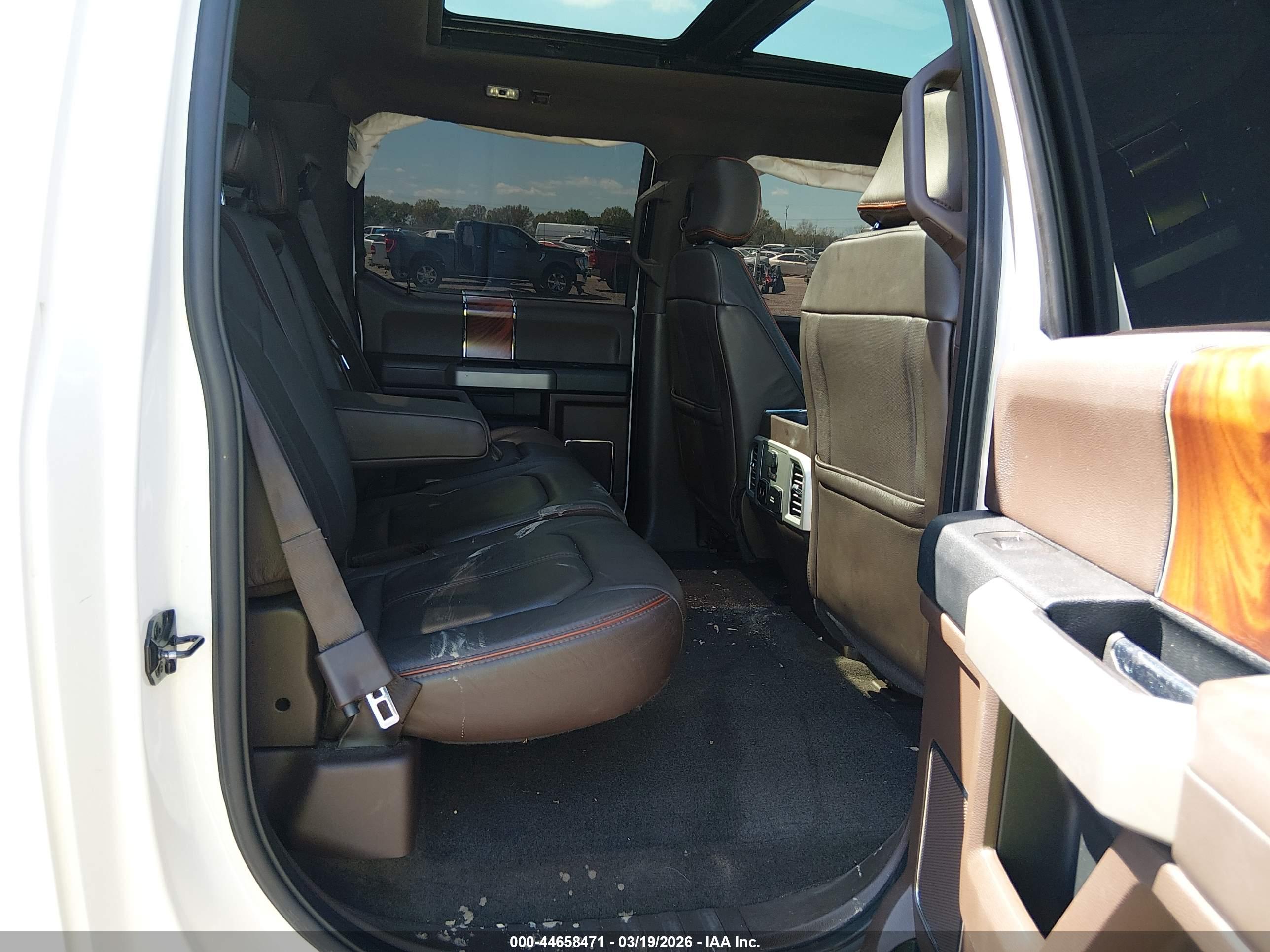 FORD F-150 image 8