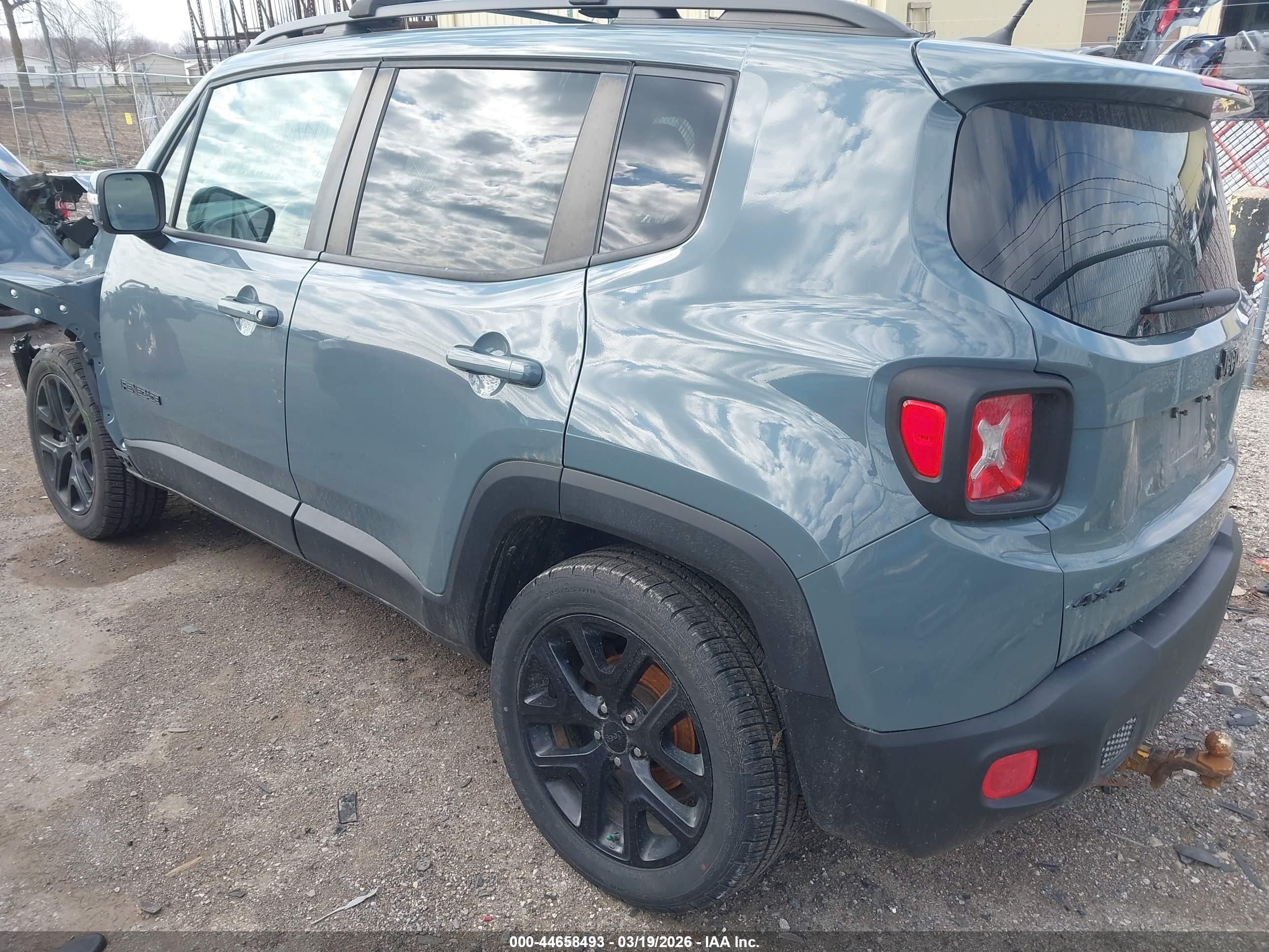 JEEP RENEGADE image 3