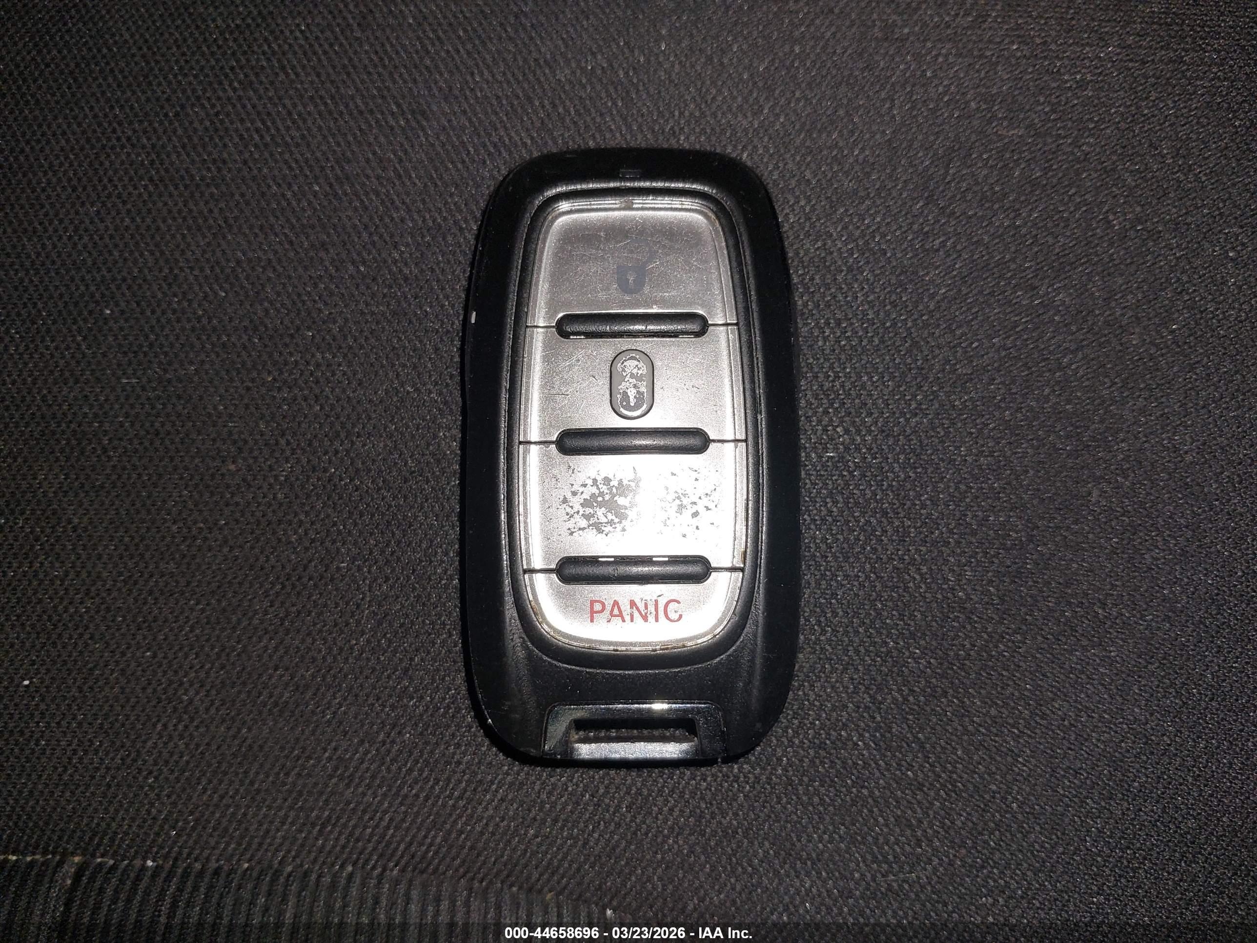 CHRYSLER PACIFICA image 11