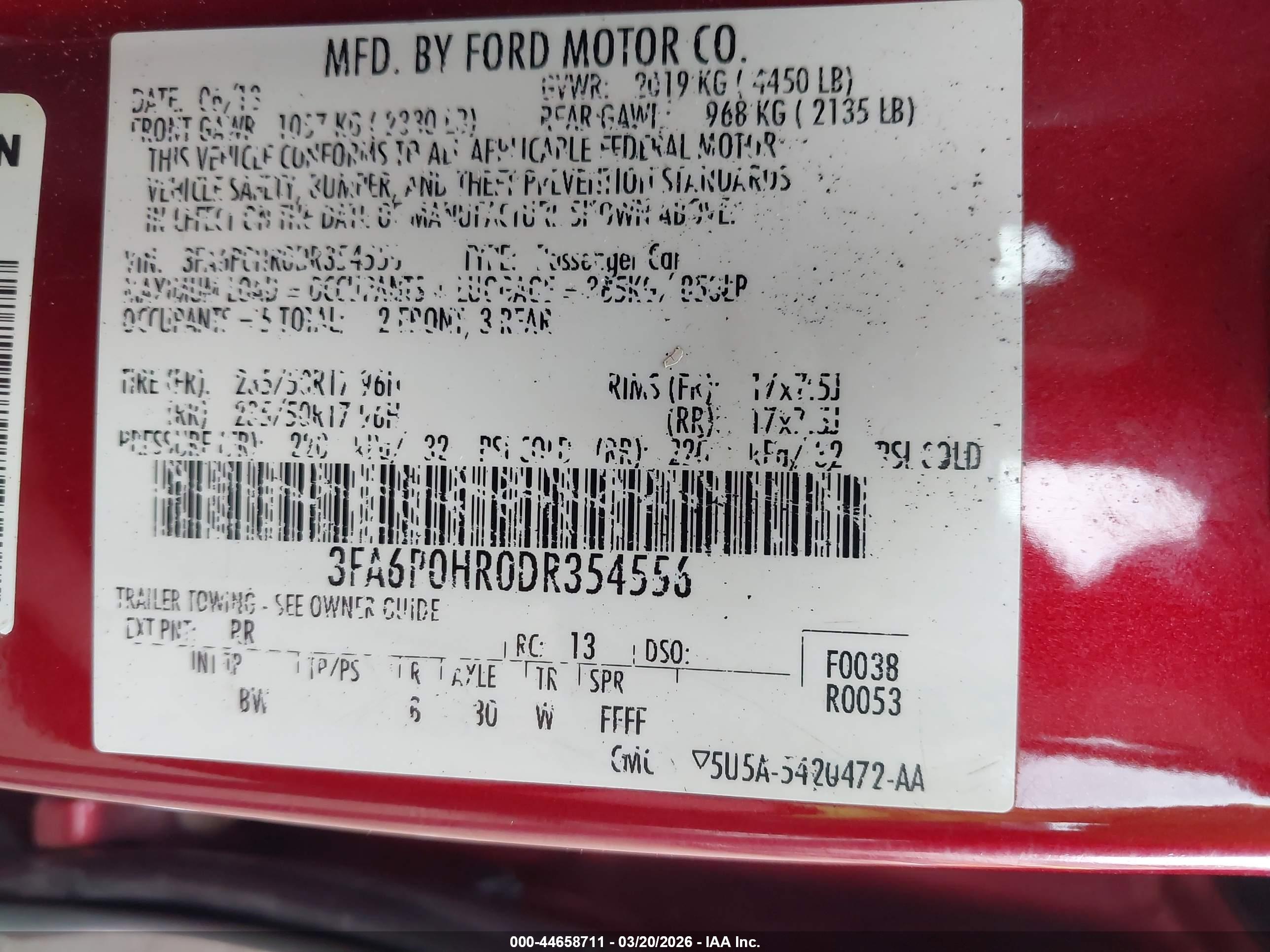 FORD FUSION image 9