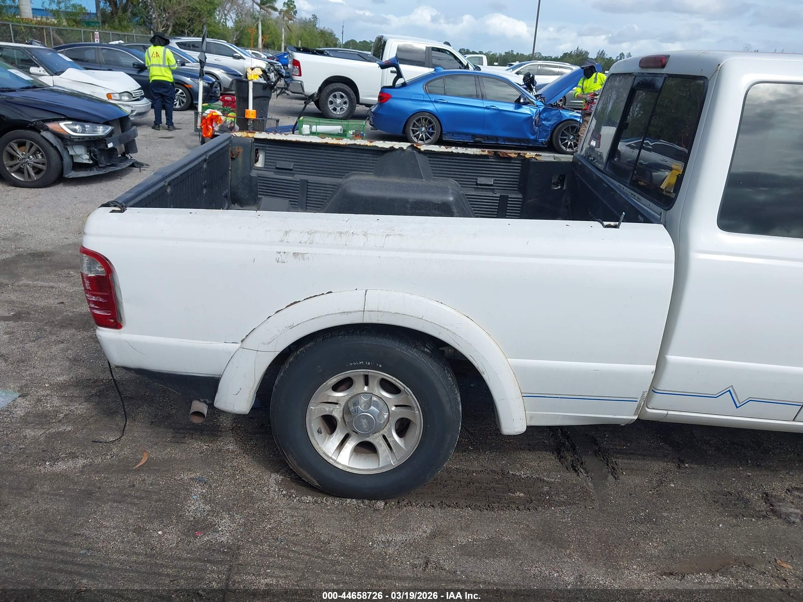FORD RANGER image 6