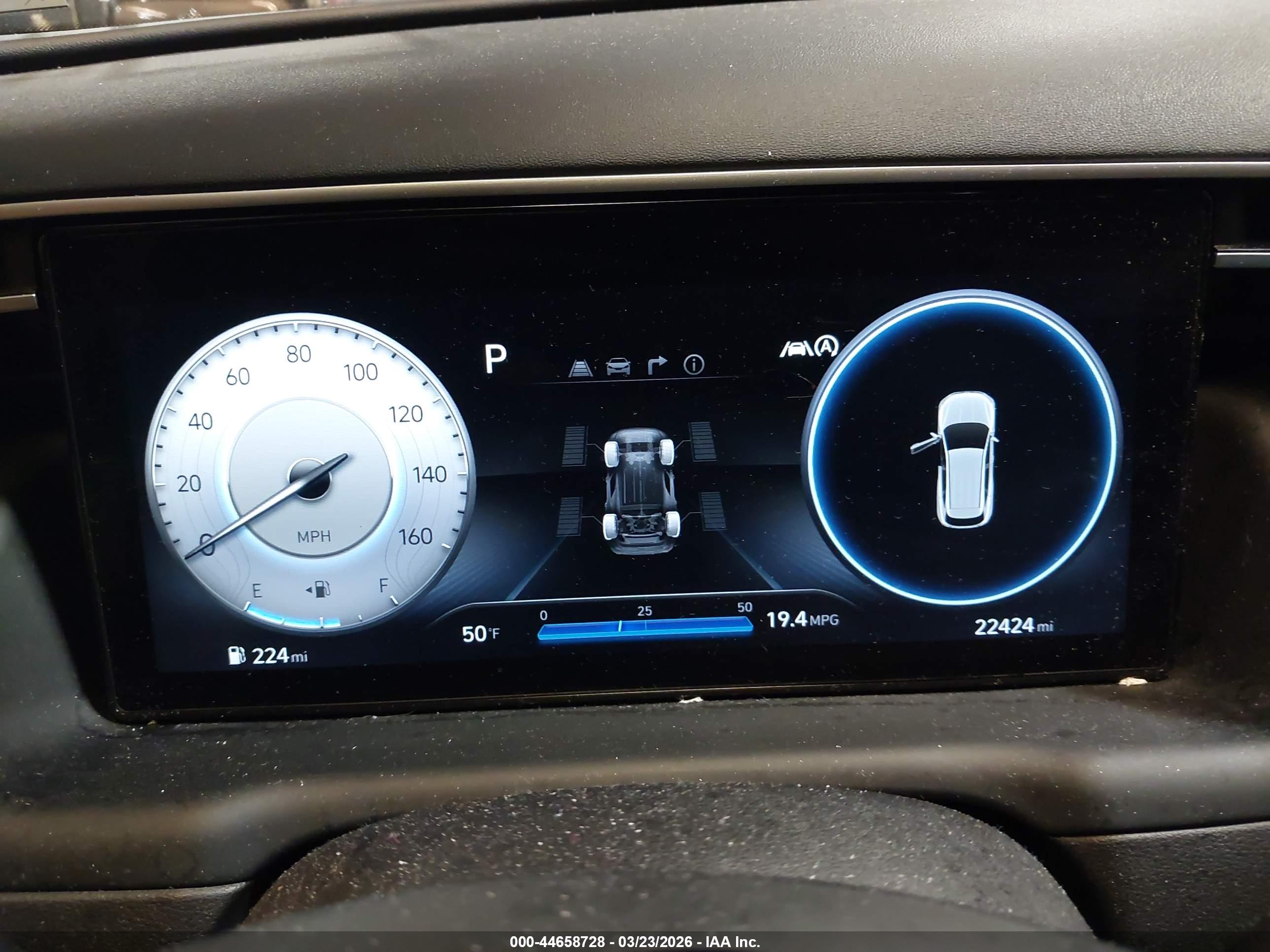 HYUNDAI TUCSON image 7